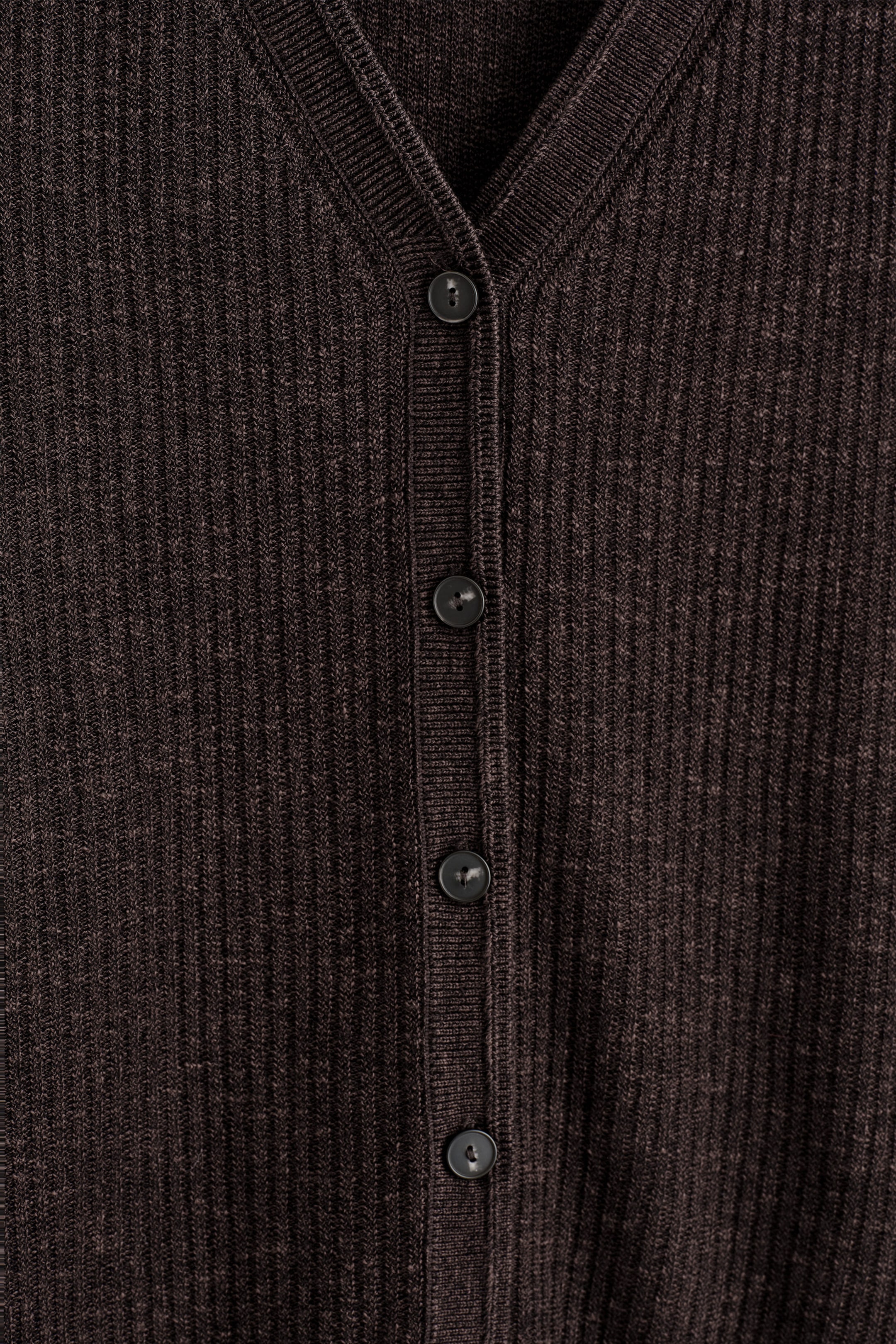 StillMedia/DescriptiveDetail