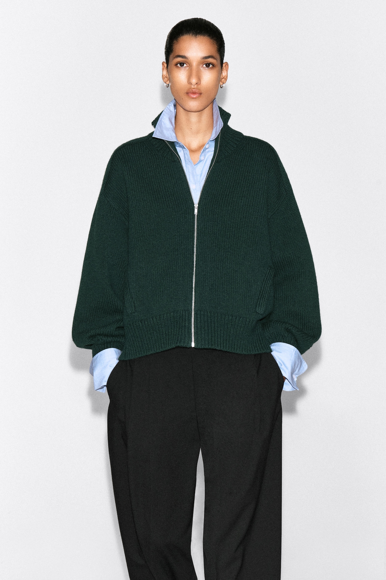 ROUNDED WOOL MOCK-NECK ZIP-UP JACKET — DARK GREEN