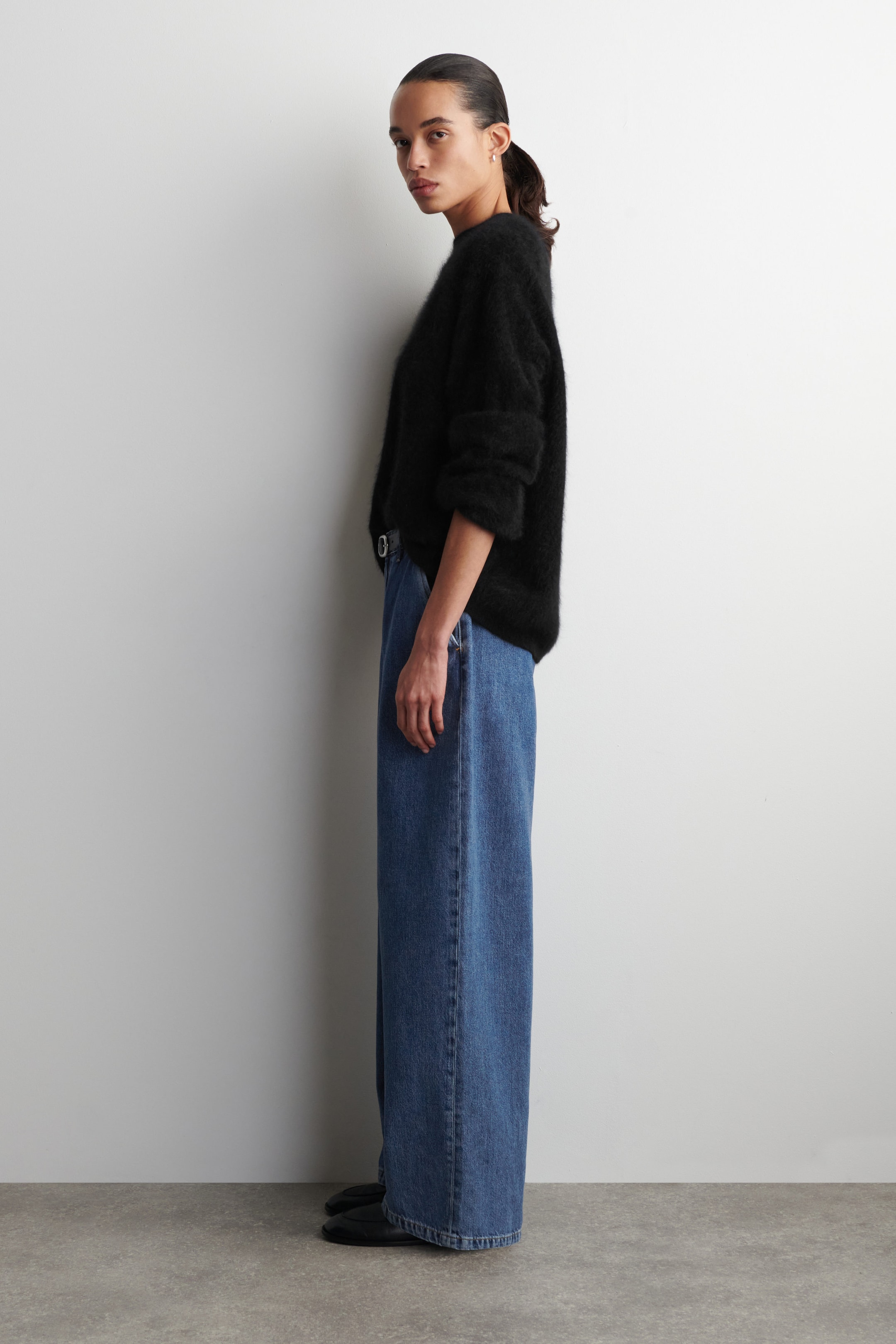 WIDE-LEG DENIM TROUSERS