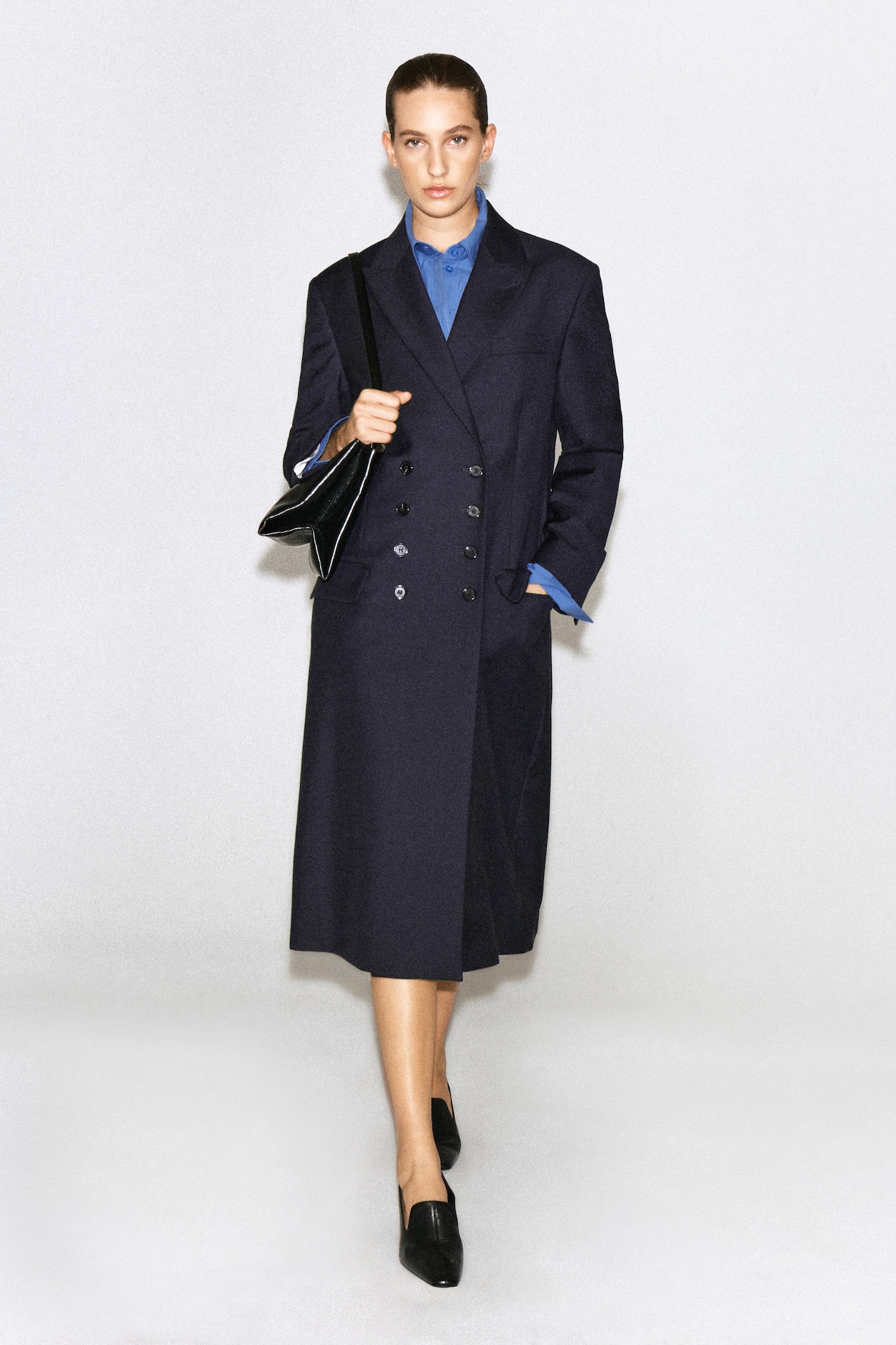 WOOL DOUBLE-BREASTED LONGLINE BLAZER — NAVY