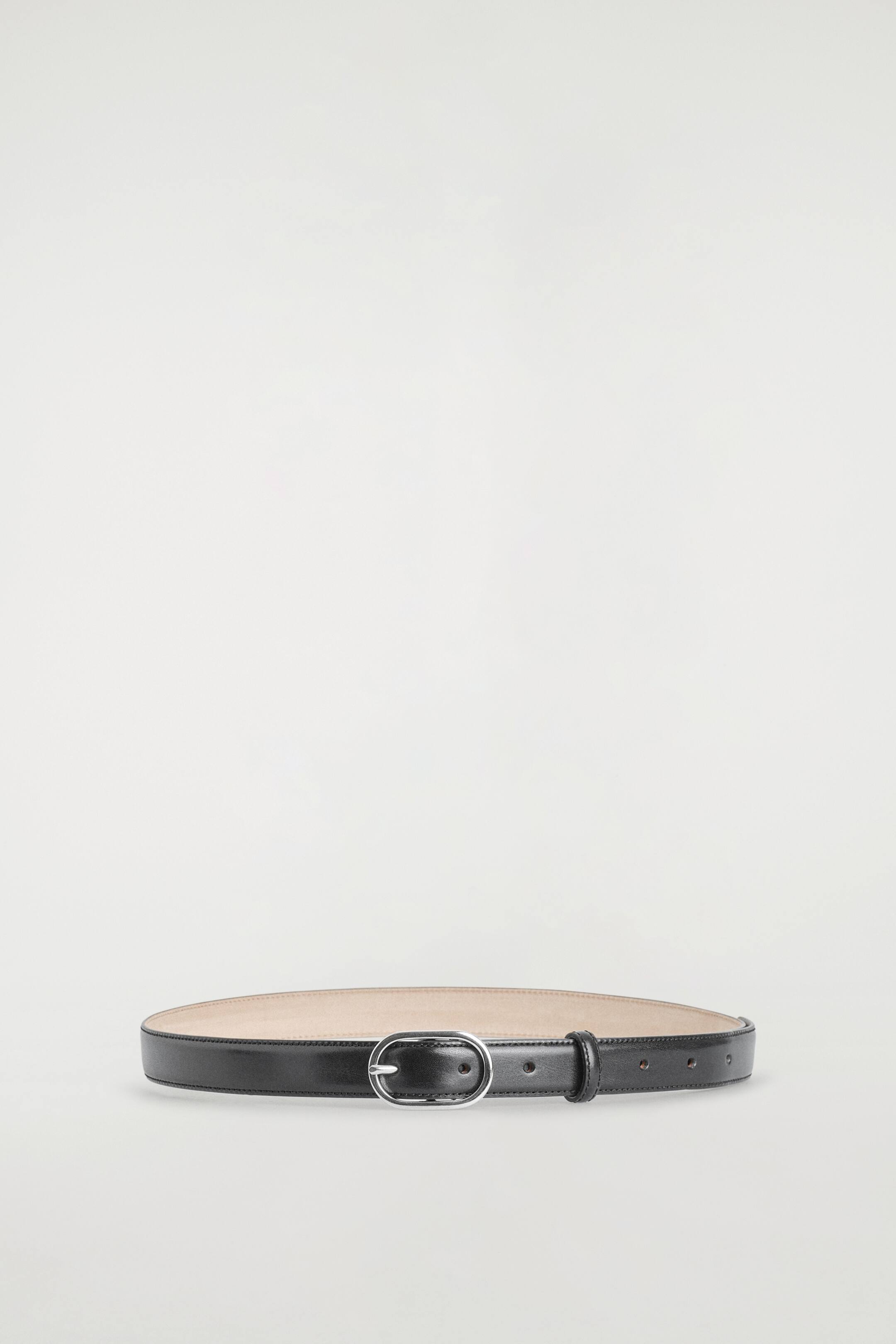 Agrandir l'image: Leren riem met ovale gesp - ZWART / ZILVER - FEMME | H&M BE 1