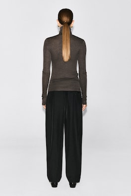 MERINO WOOL TURTLENECK TOP — CHOCOLATE MÉLANGE 6