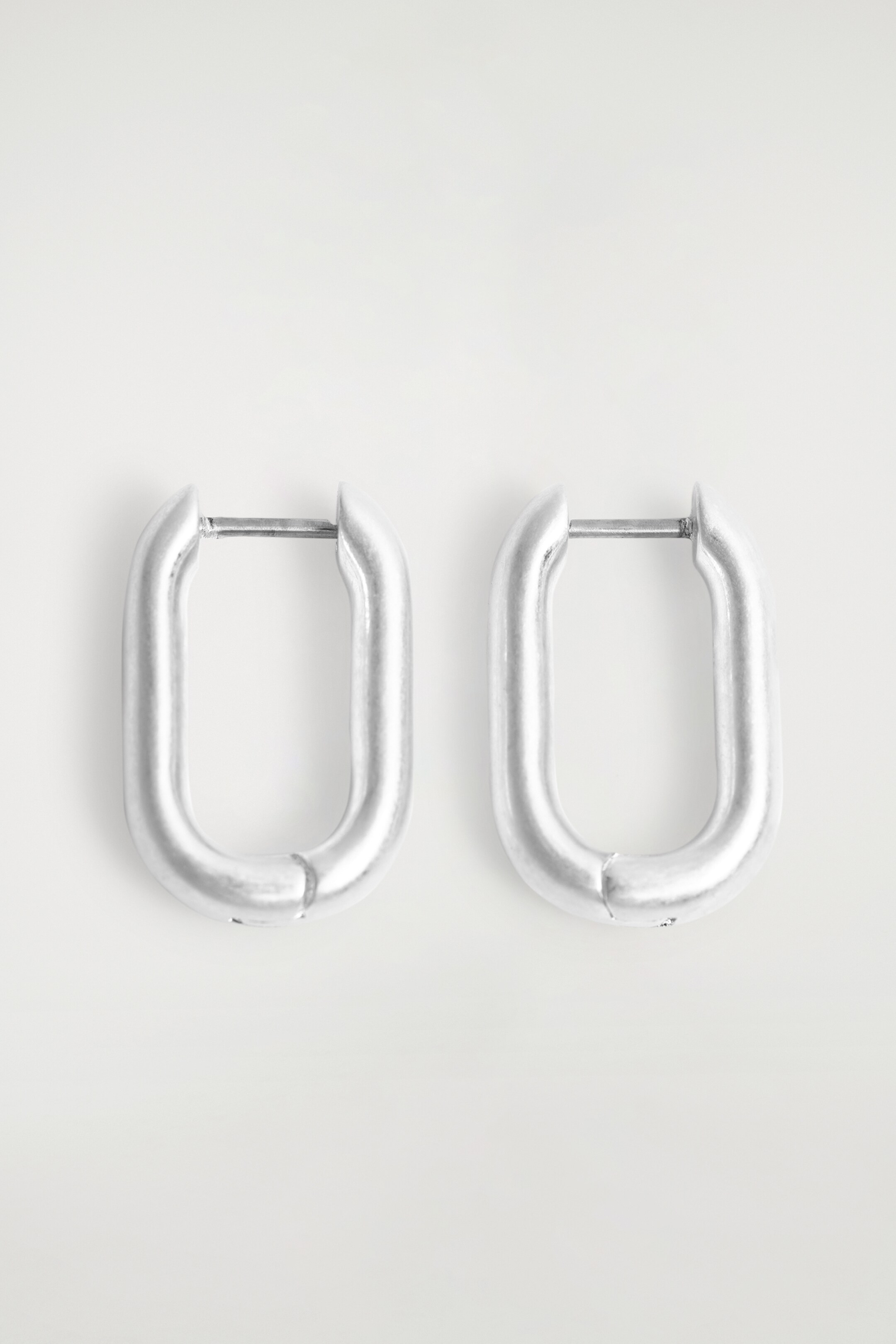 Se større billede: OVALE HOOP-ØRERINGE - SØLV - DAME | H&M DK 3