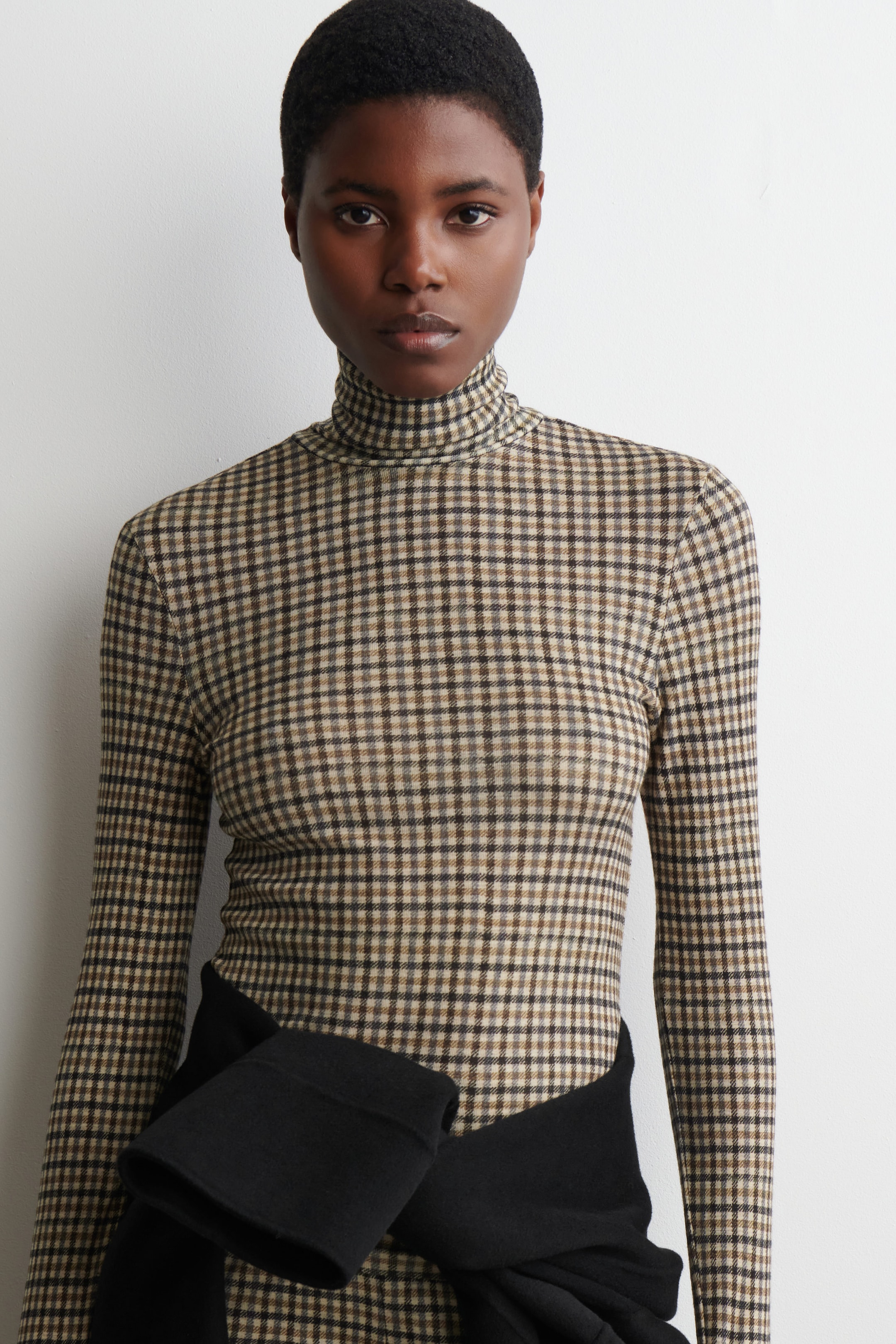 MERINO WOOL HIGH-NECK TOP