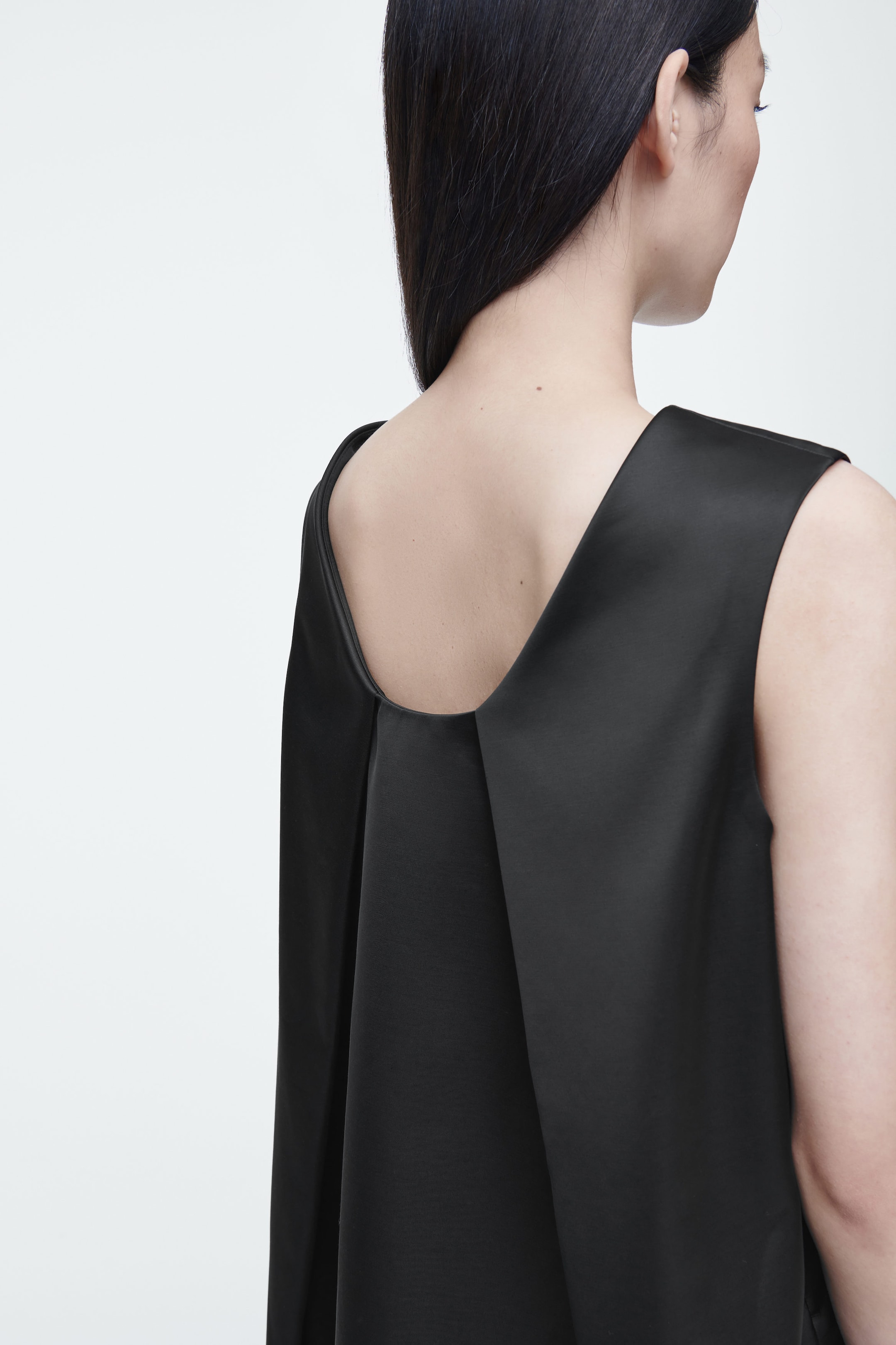 SATIN RACER-NECK MINI DRESS