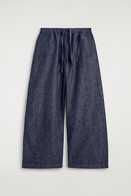 BYXOR I DENIM MED VIDA BEN OCH DRAGSKO