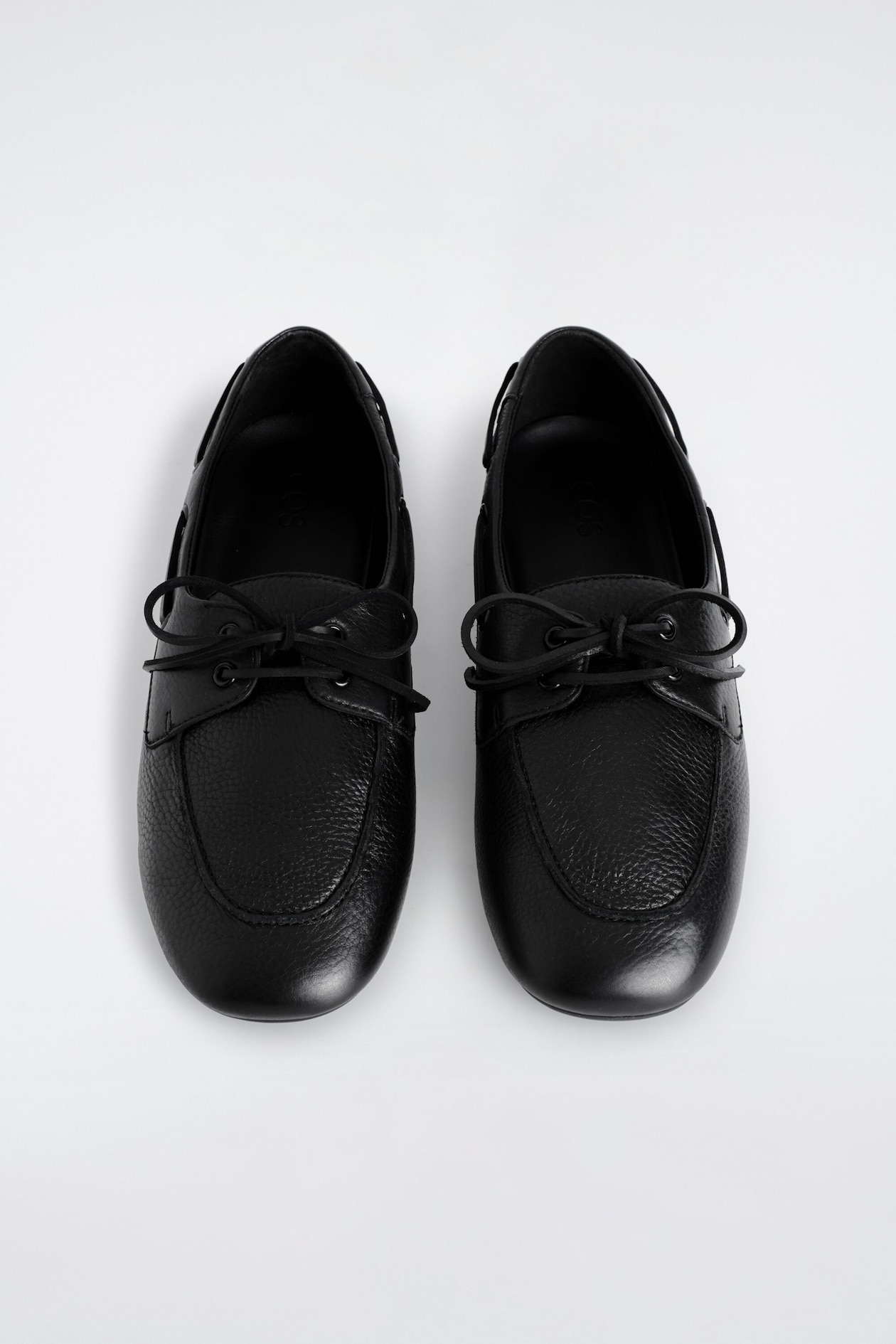 LEATHER MOCCASIN DRIVING SHOES — BLACK