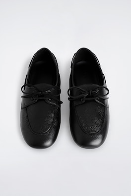 LEATHER MOCCASIN DRIVING SHOES — BLACK 4