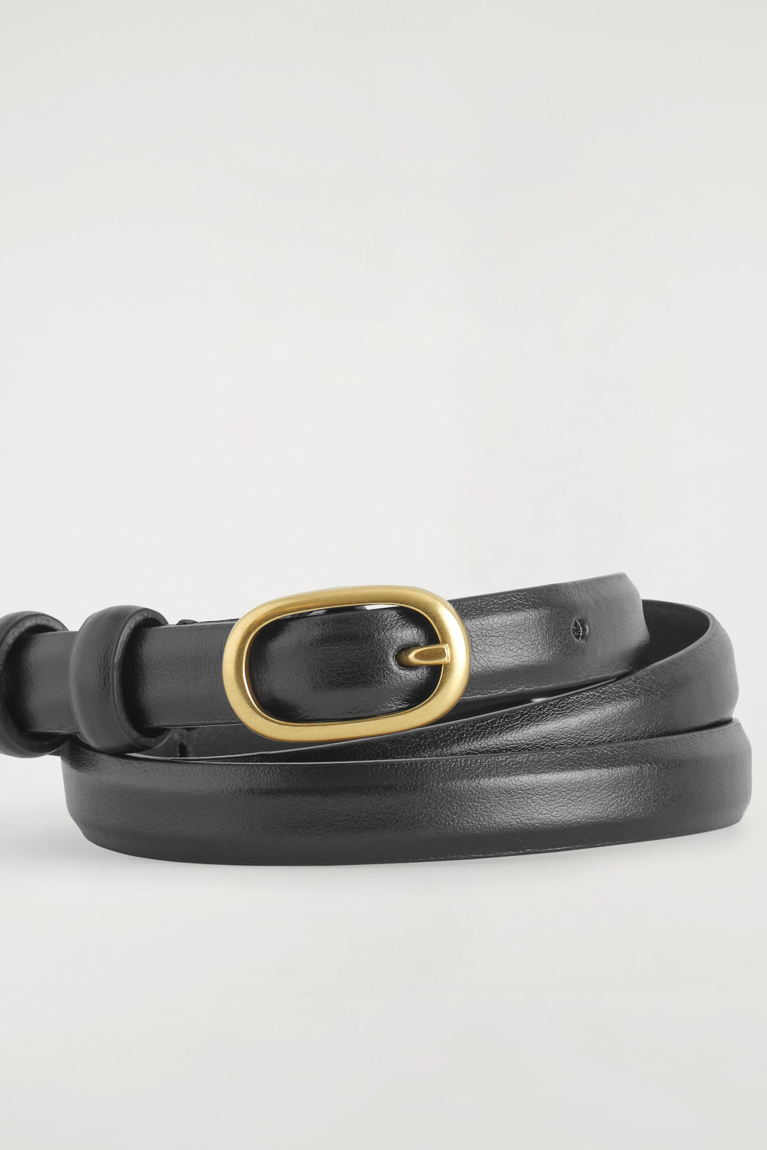CEINTURE FINE EN CUIR À BOUCLE OVALE - NOIR - 4