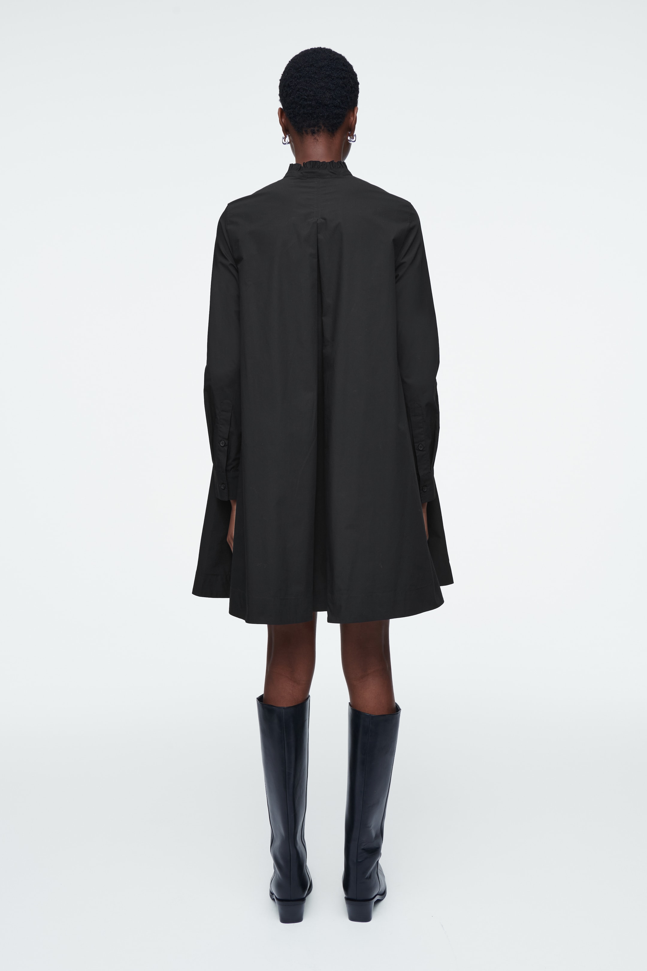 Grösseres Bild ansehen: SWING MINIKLEID MIT RÜSCHEN - SCHWARZ - DAMEN | H&M CH 3