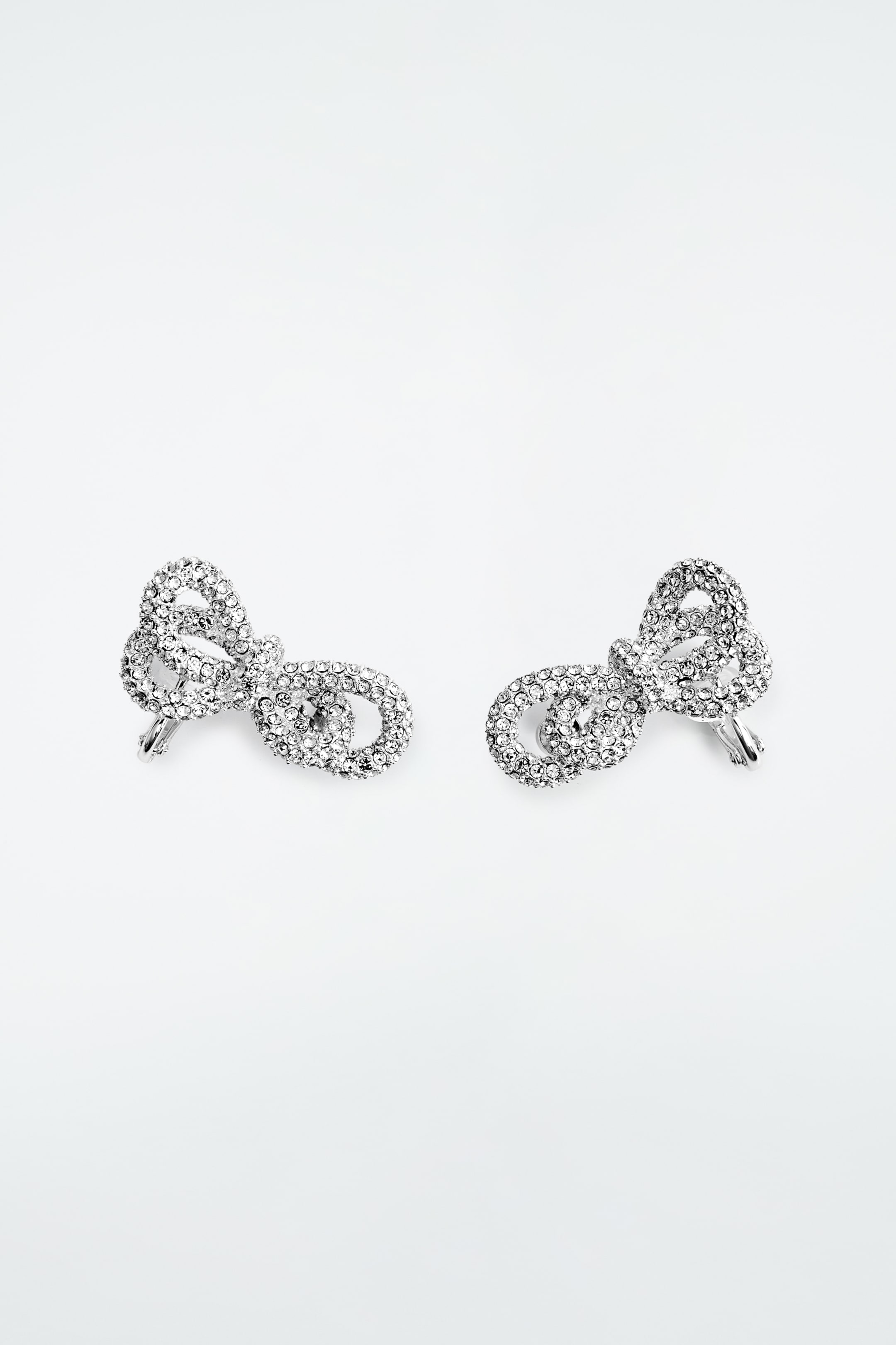 Ingrandisci l'immagine: KNOTTED BOW CRYSTAL CLIMBER EARRINGS - SILVER - DONNA | H&M CH 1