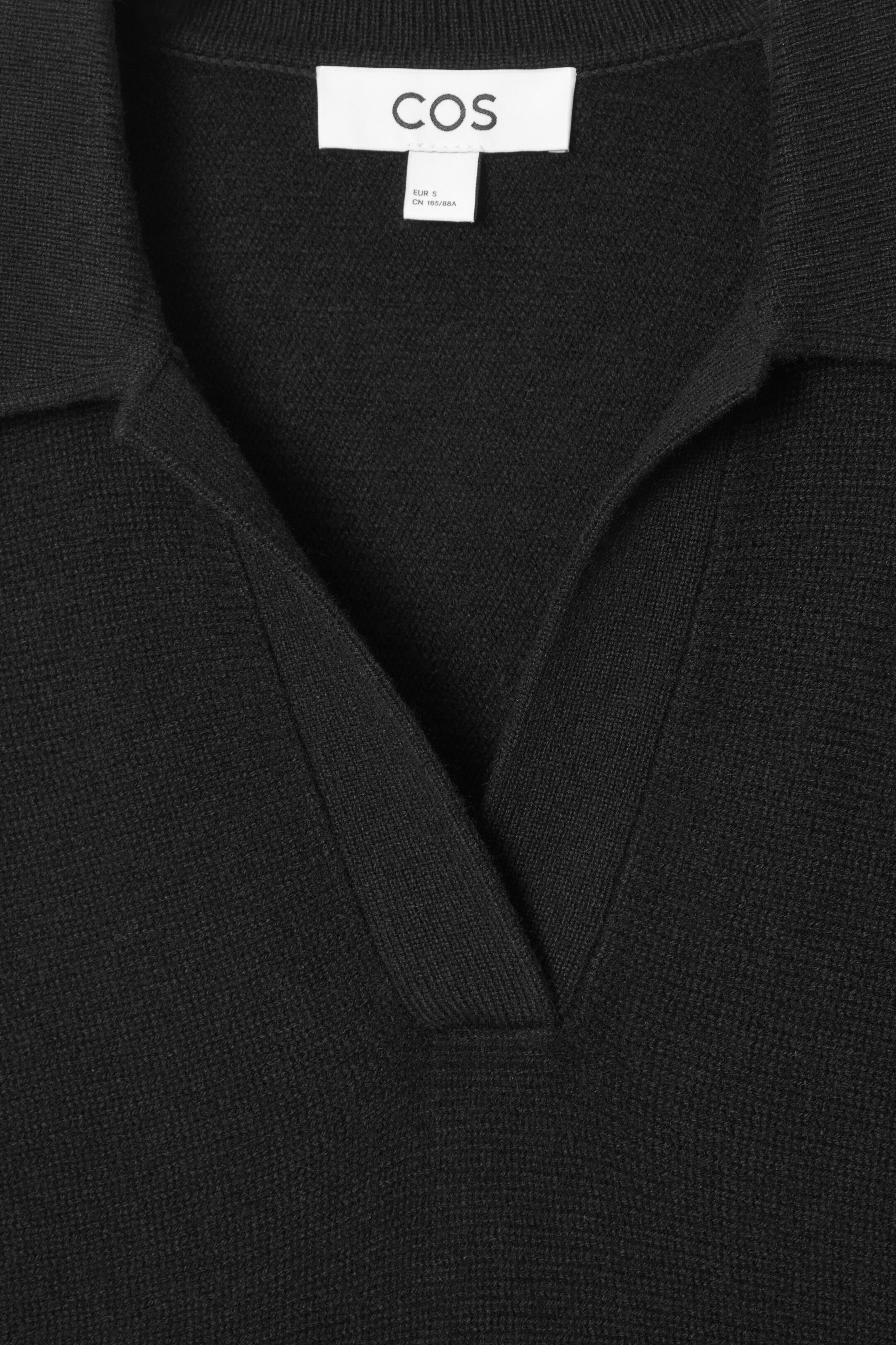 Agrandir l'image: PULL POLO MANCHES CHAUVE-SOURIS EN LAINE - NOIR - FEMME | H&M CH 8