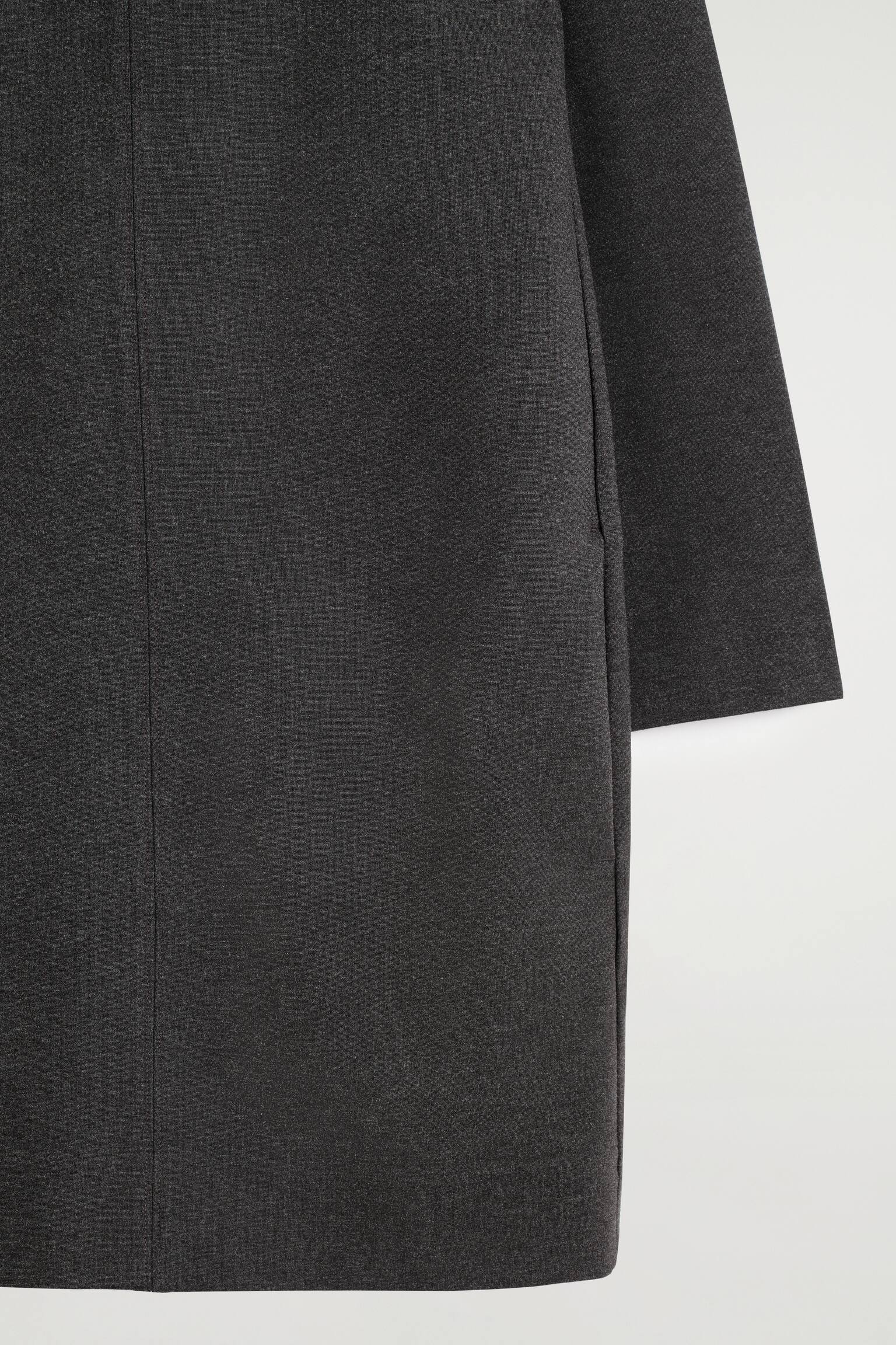 ŠATY NA MIERU Z DŽERSEJA - TMAVOSIVÁ - 3