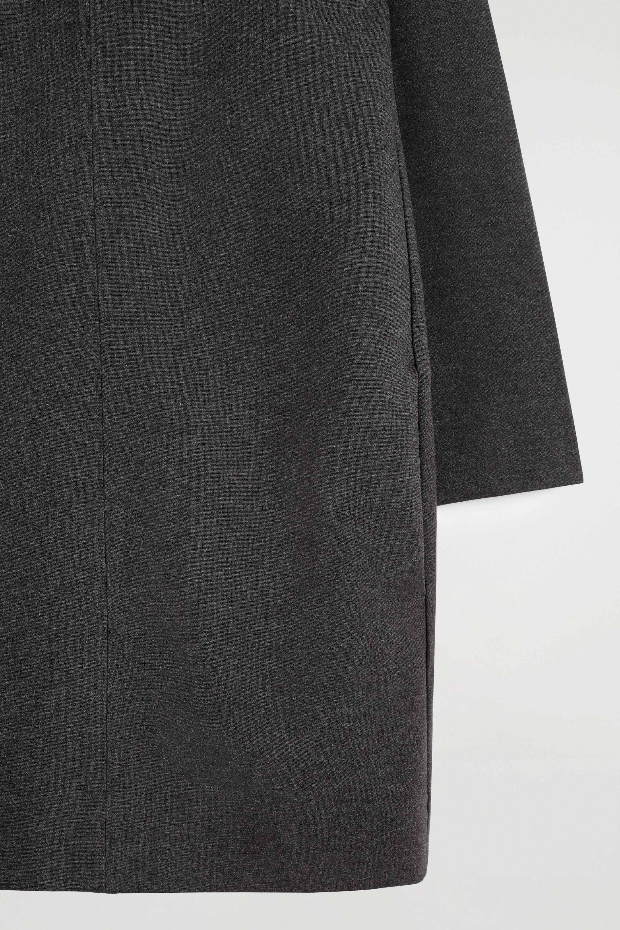 StillMedia/DescriptiveDetail