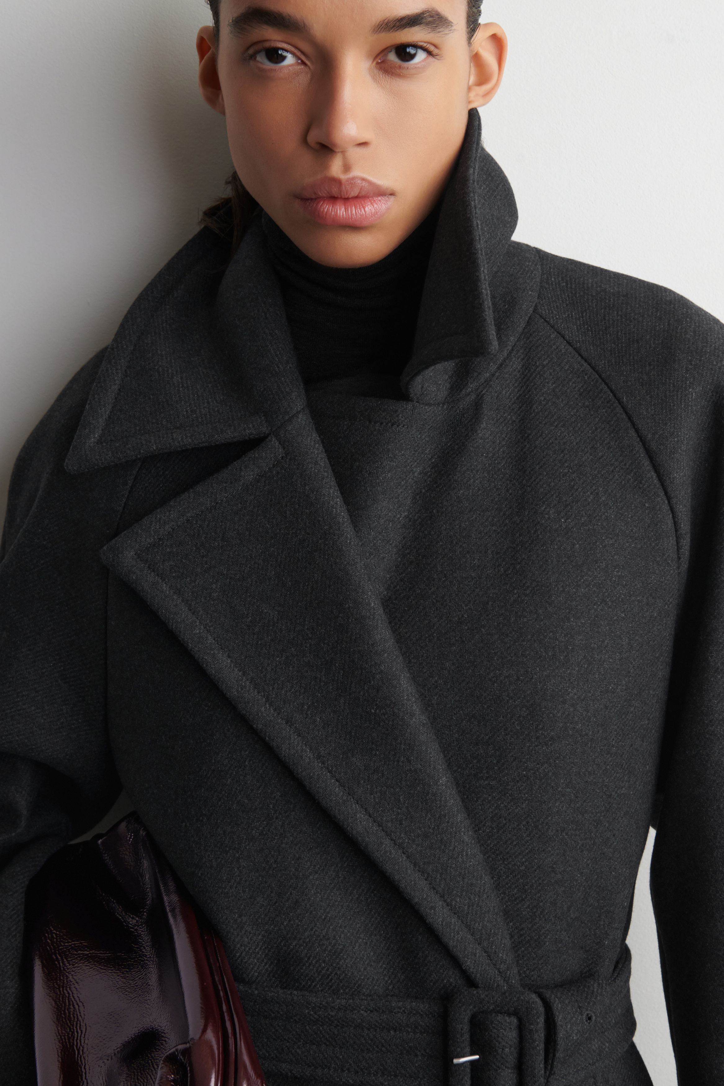 TAILORED BELTED WOOL-TWILL COAT - CHARCOAL | COS US