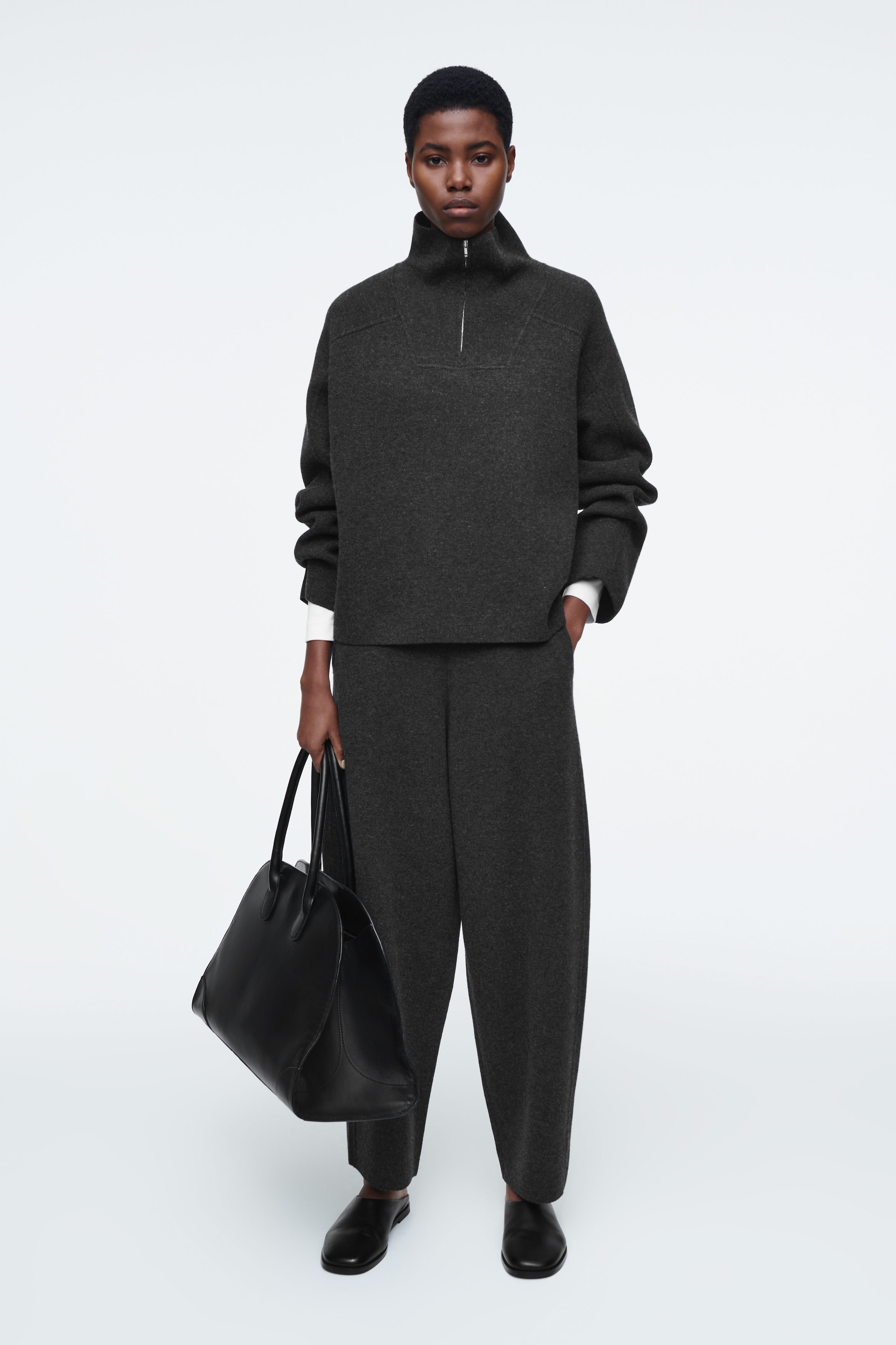 MERINO WOOL BARREL-LEG TROUSERS