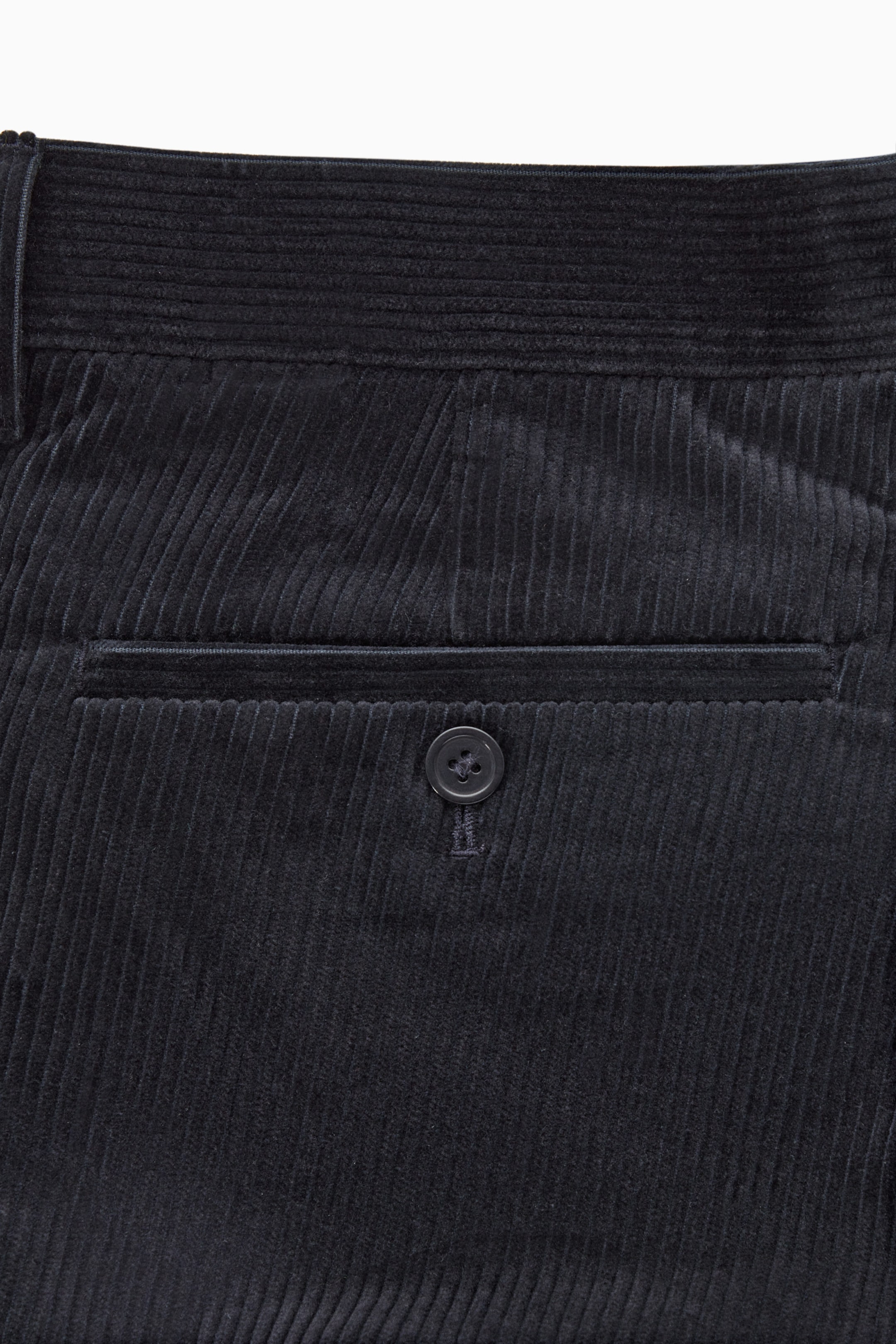 StillMedia/DescriptiveDetail