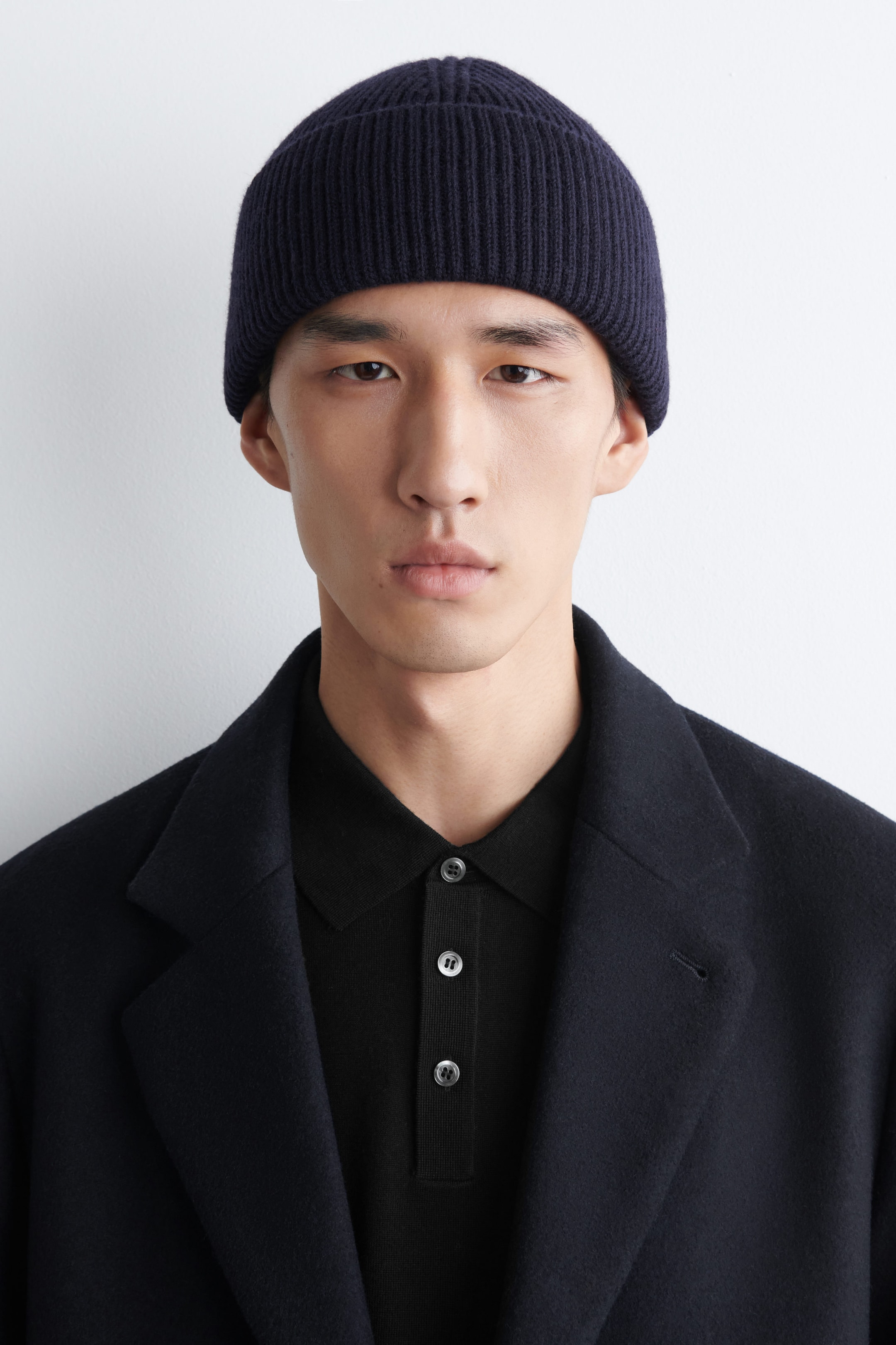 GERIPPTE BEANIE AUS WOLLE