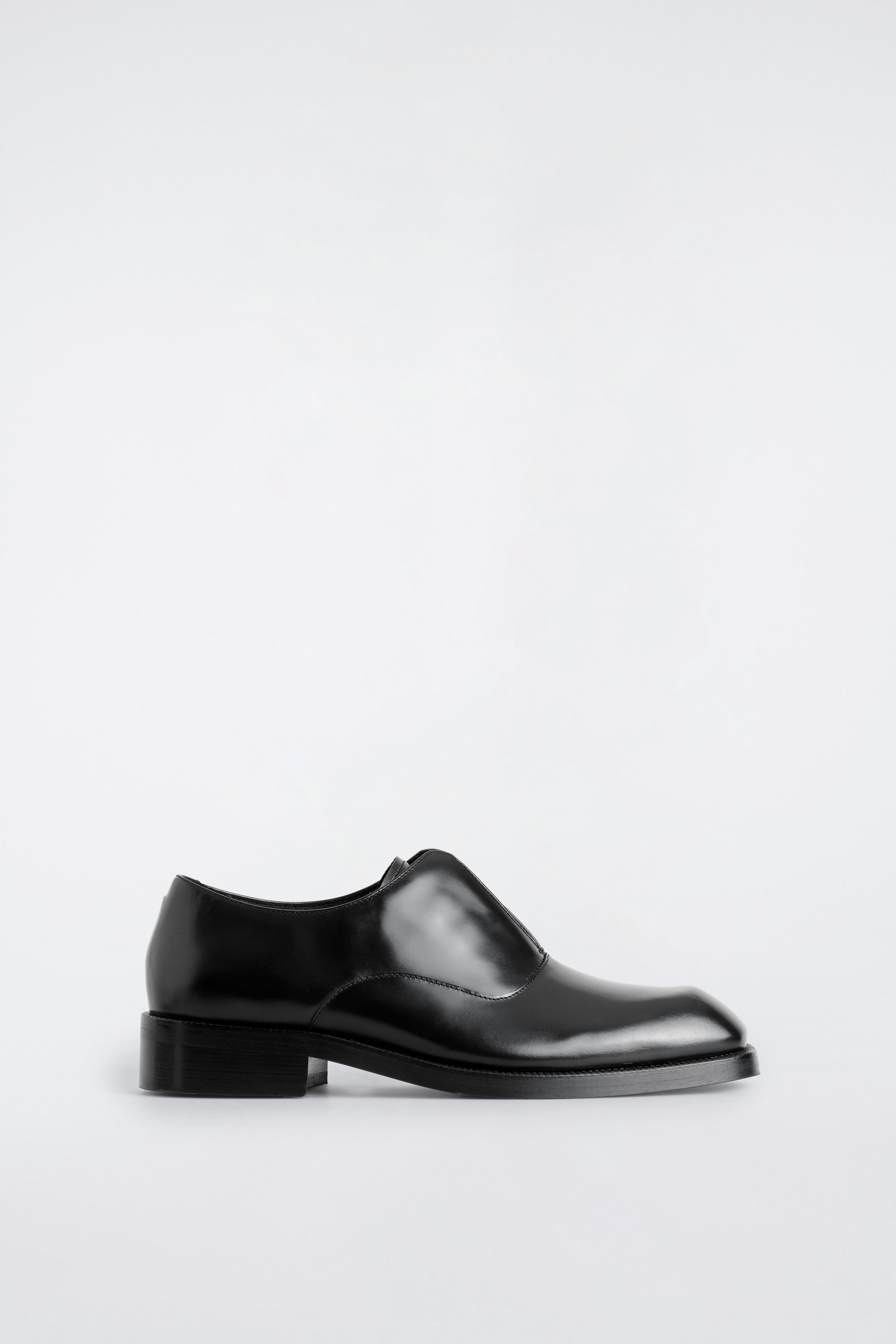 値下げ‼️COS 黒 革靴 SQUARE-TOE LEATHER OXFORD SHOES - BLACK | COS US