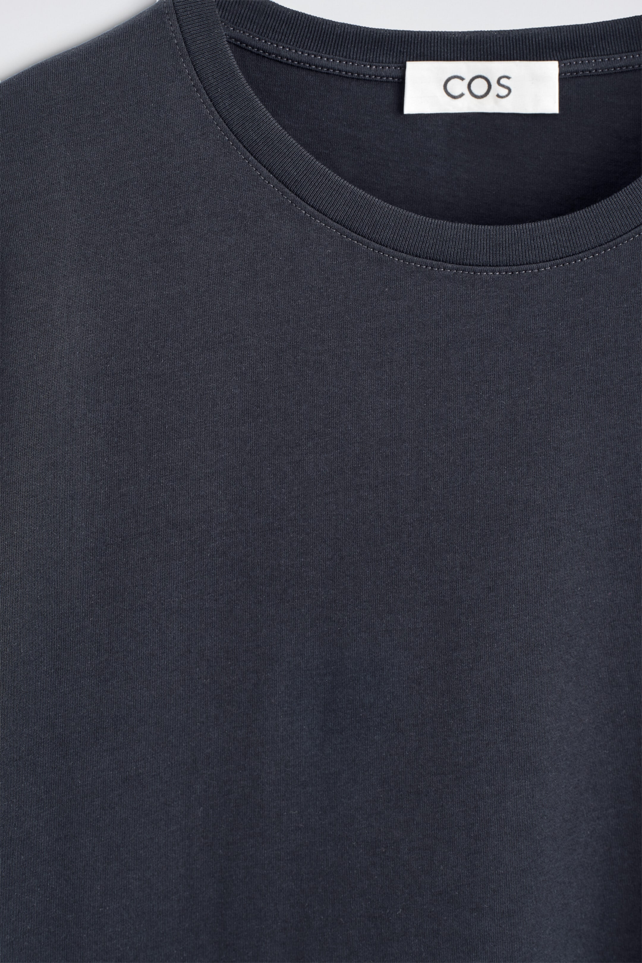StillMedia/DescriptiveDetail
