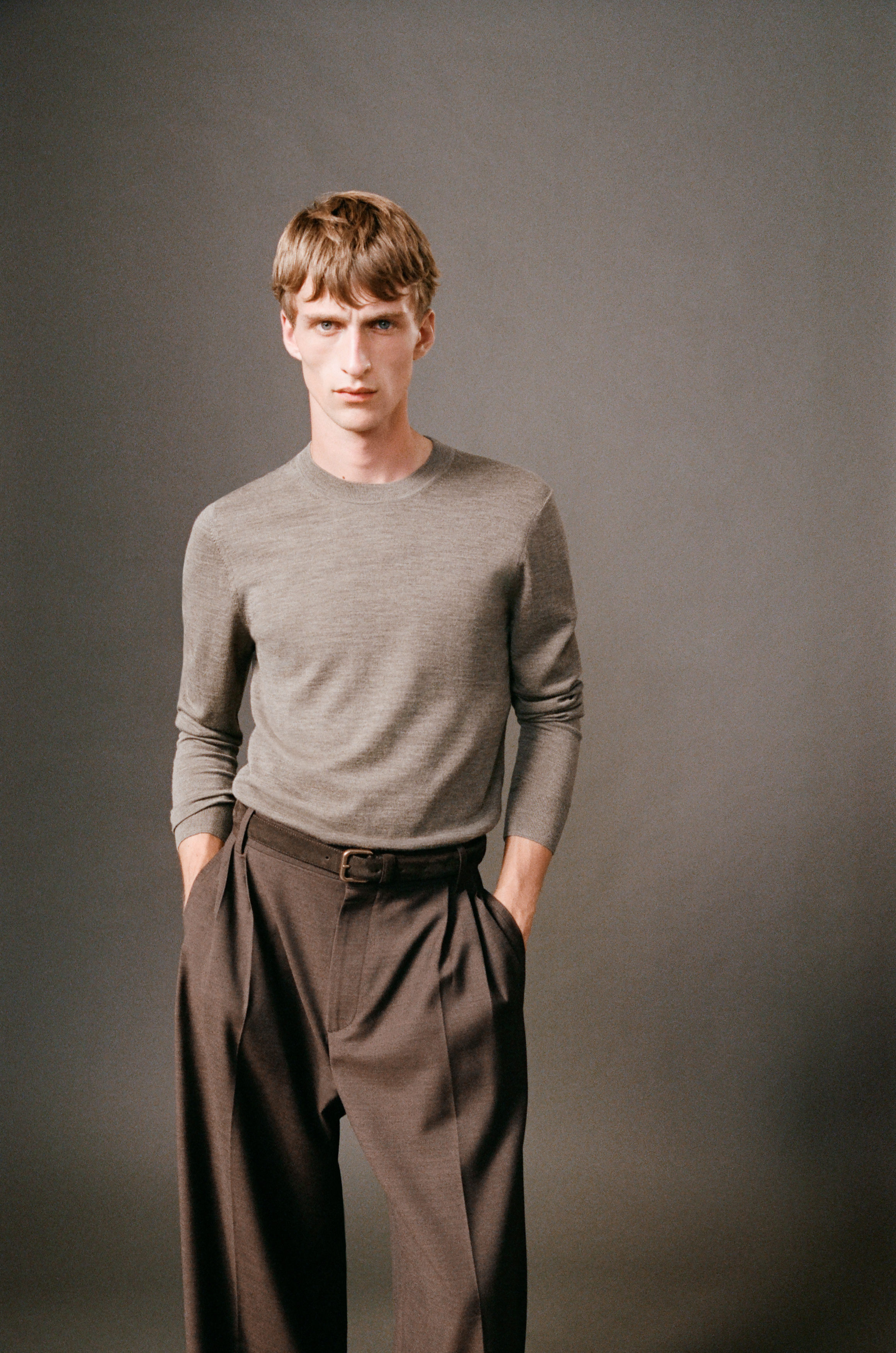 パンツ COS wide leg pleated wool trousers COS COS WIDE-LEG PLEATED WOOL PANTS - DUSTY PINK - Trousers