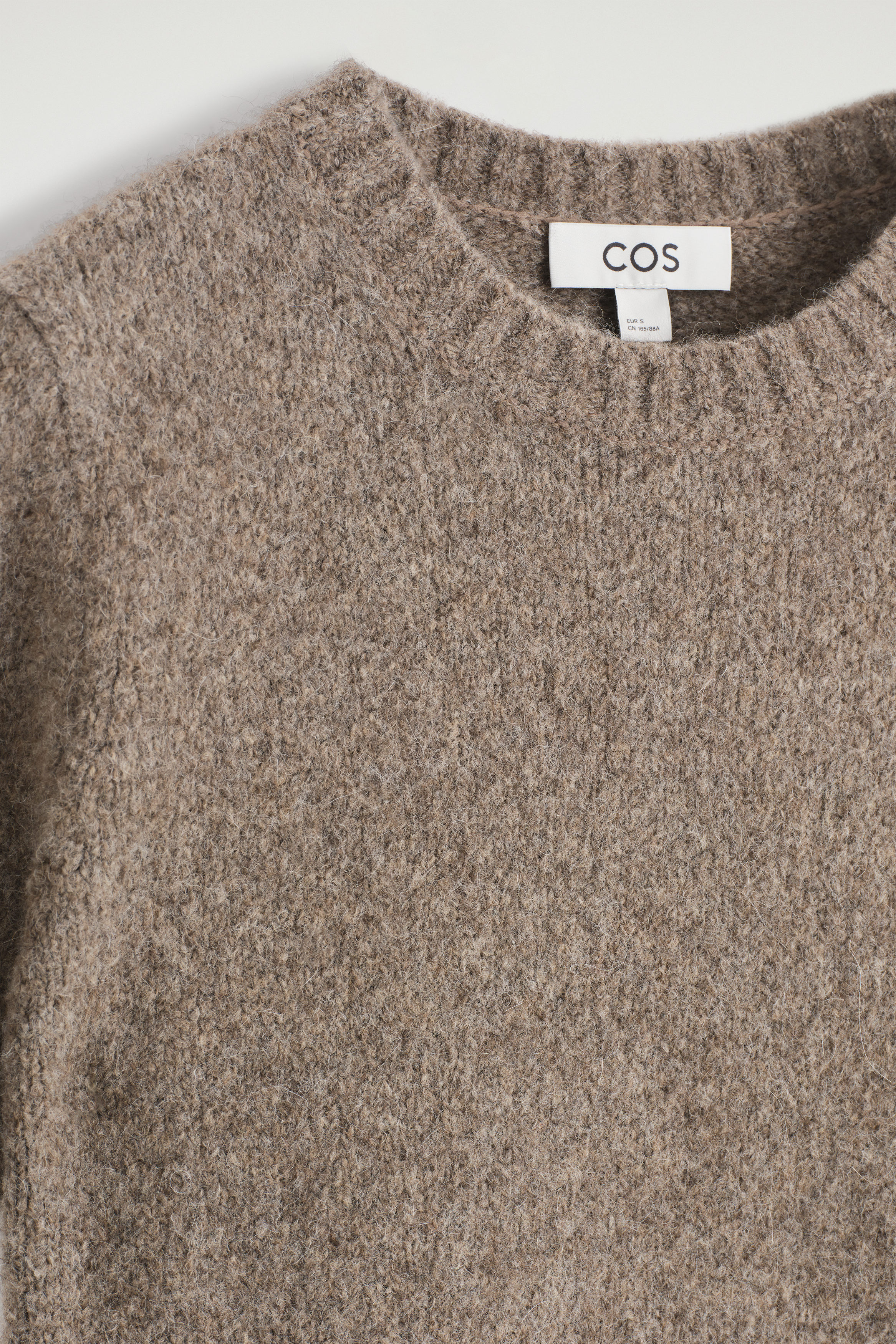 KNITTED ALPACA-BLEND T-SHIRT - TAUPE MÉLANGE | COS