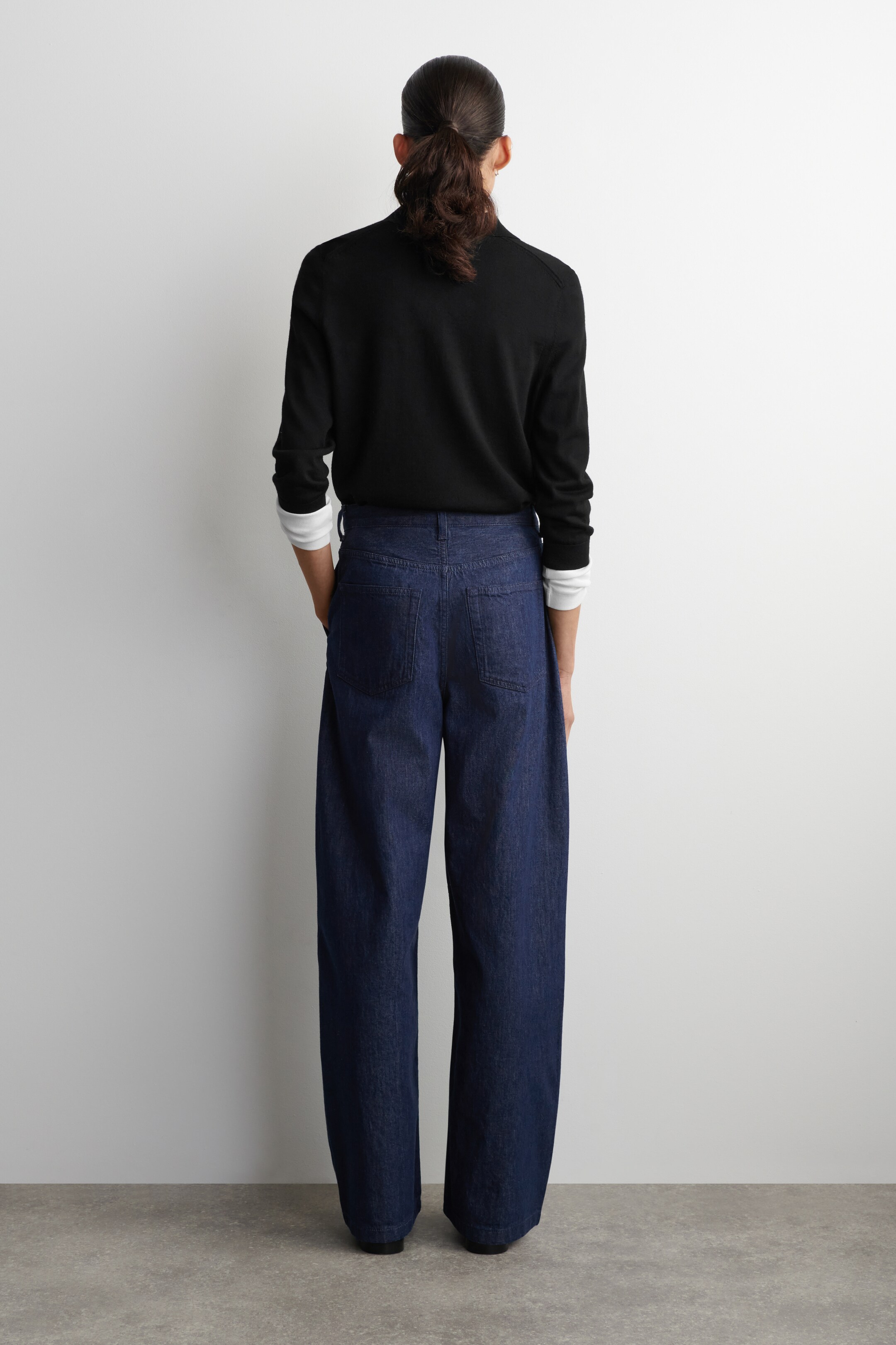 Ver imagem maior: CALÇAS DE GANGA DE PERNA LARGA - AZUL ESCURO - SENHORA | H&M PT 4