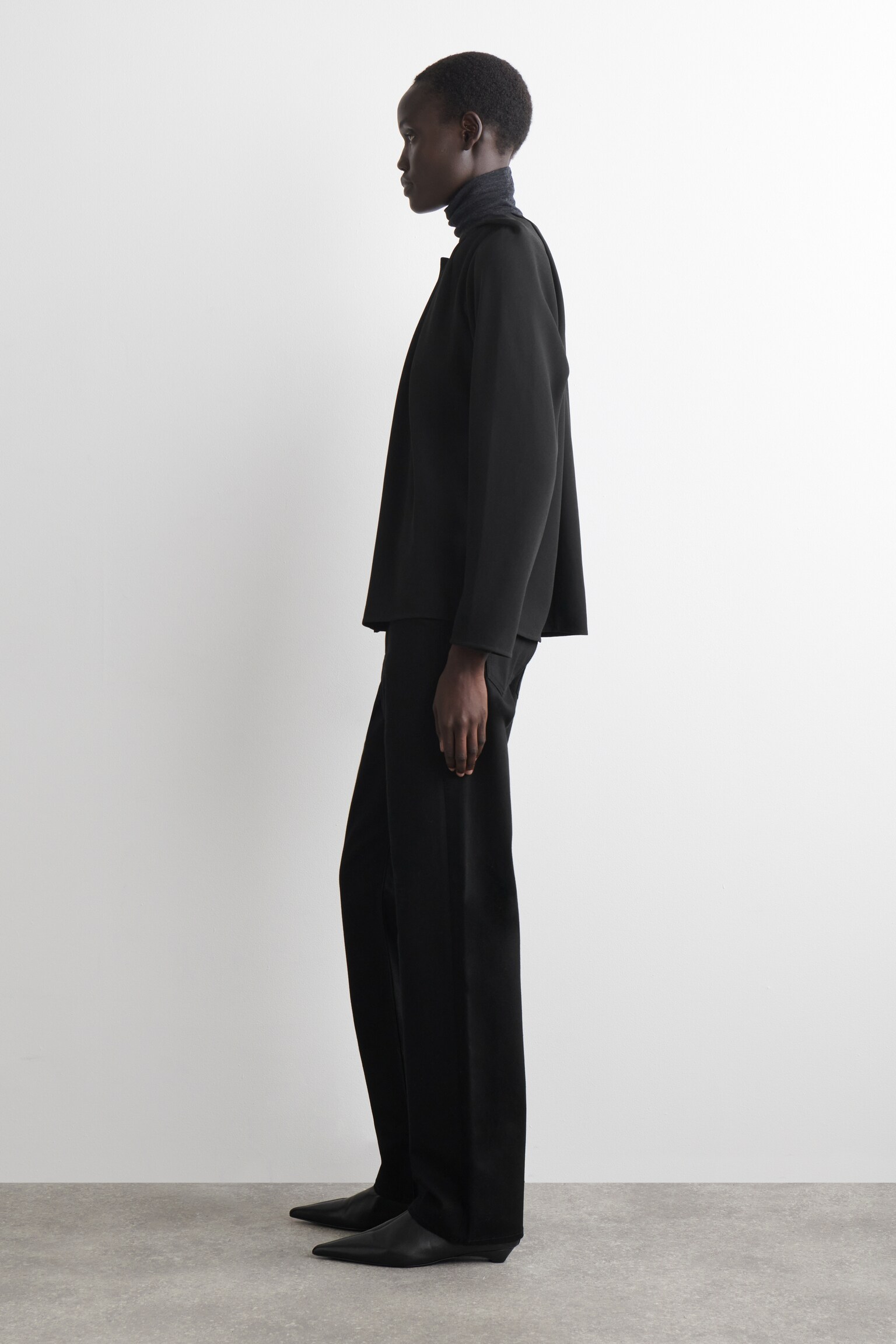 BLOUSE PLISSÉE VOLUMINEUSE - NOIR - 6