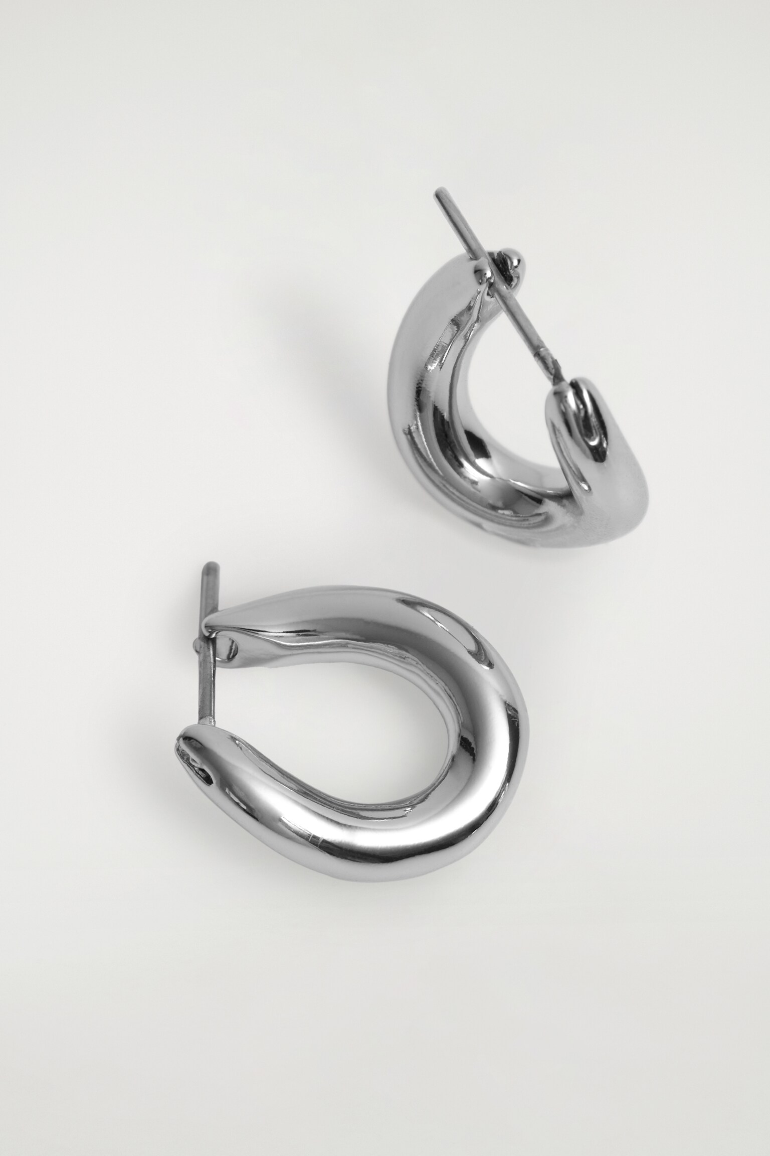 TWISTED HOOP EARRINGS - SILVER/GOLD - 4