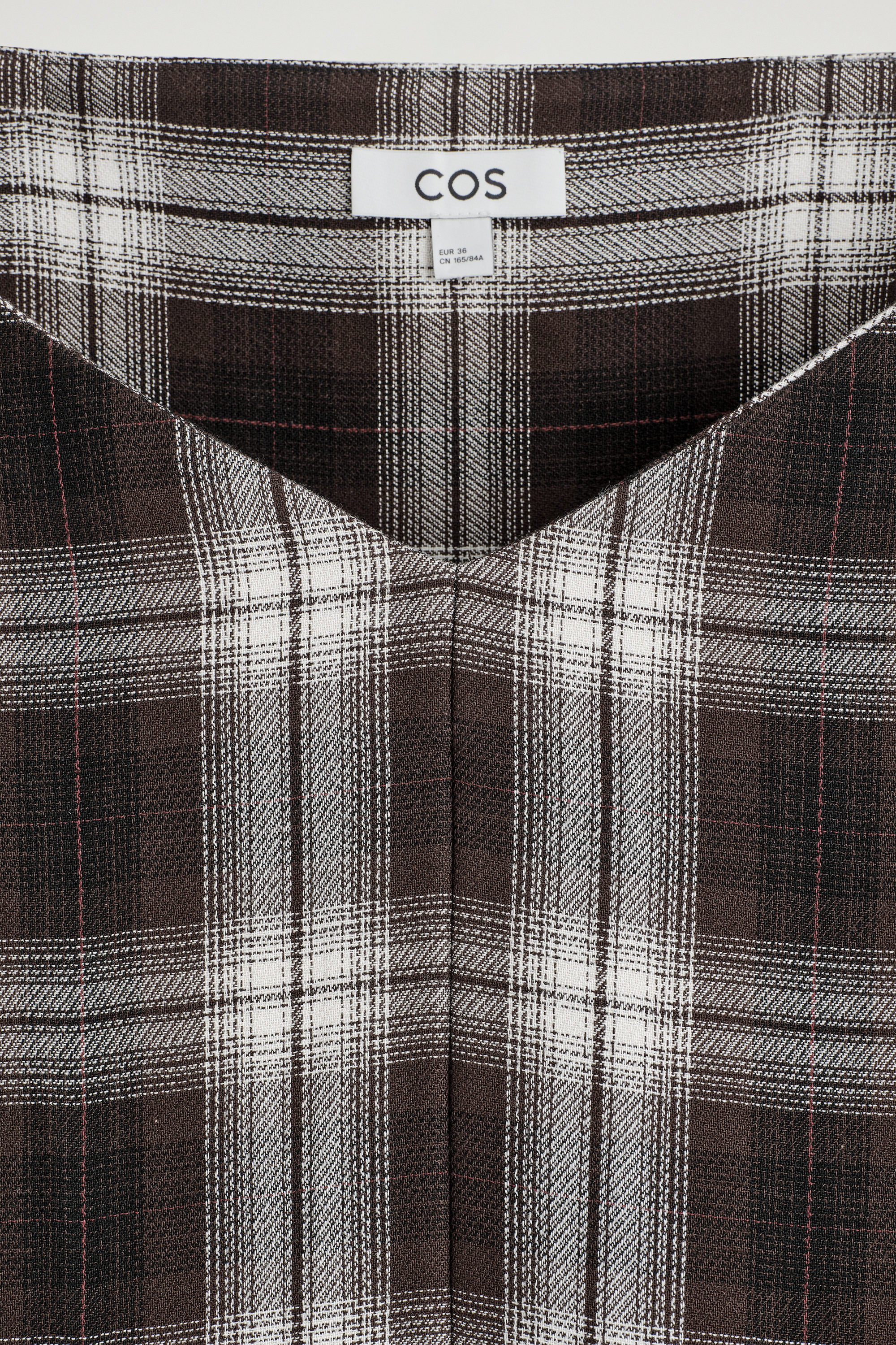 CHECKED V-NECK TOP - thumbnail 2