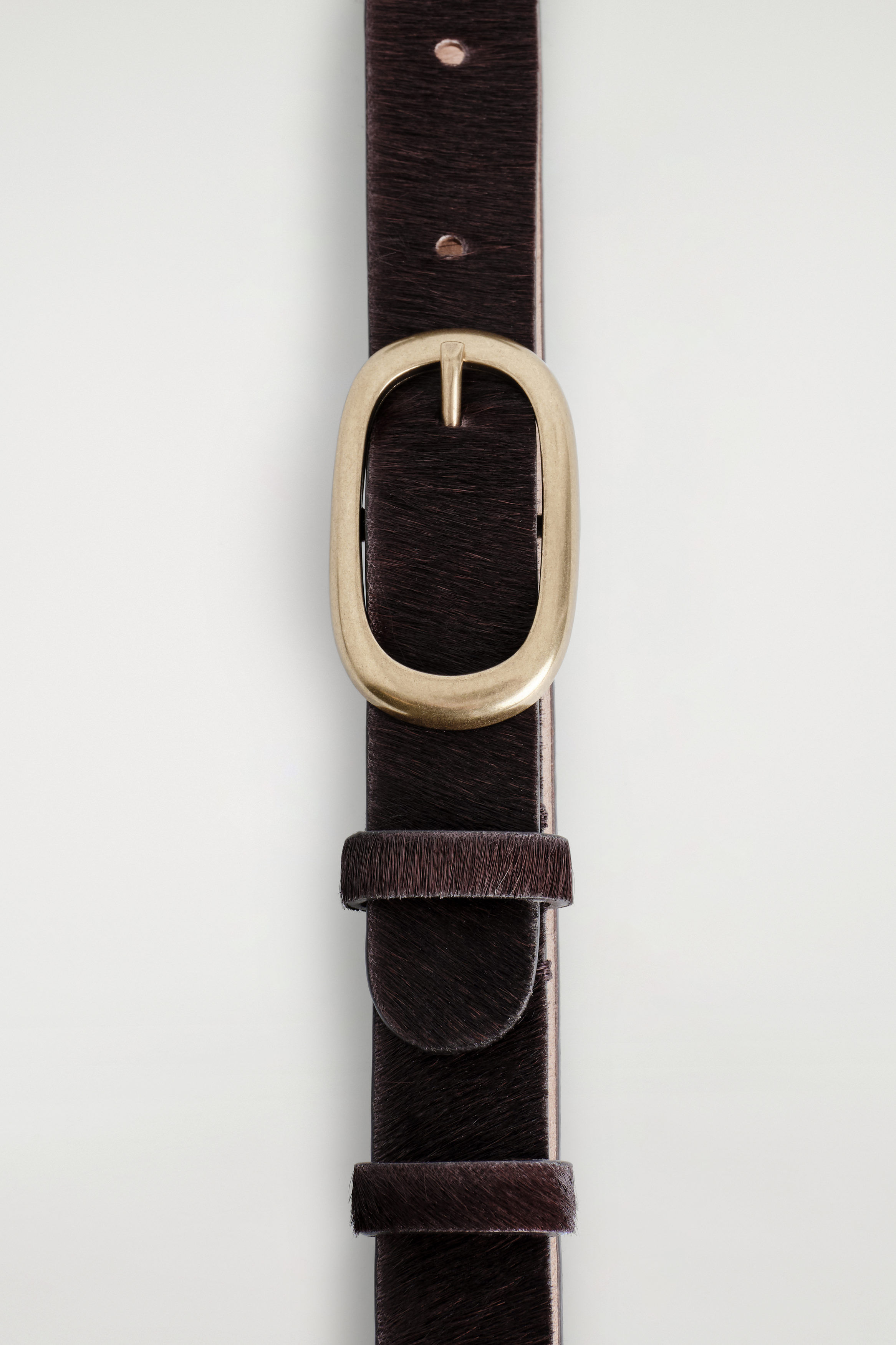 OVAL-BUCKLE PONY HAIR-EFFECT LEATHER BELT - BROWN | COS NO display picture 1