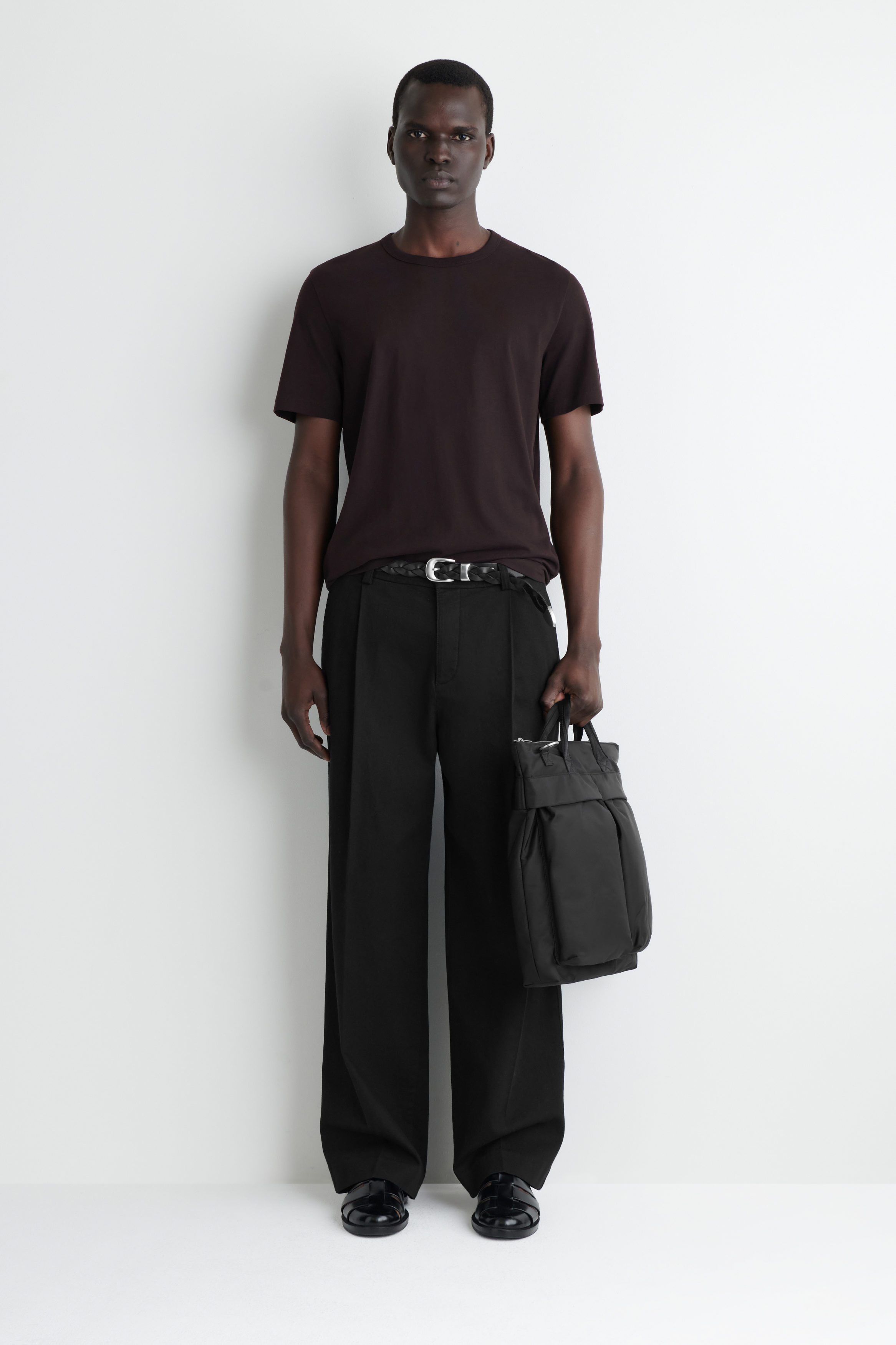 TRANSIT MESSENGER BAG - NYLON - BLACK | COS