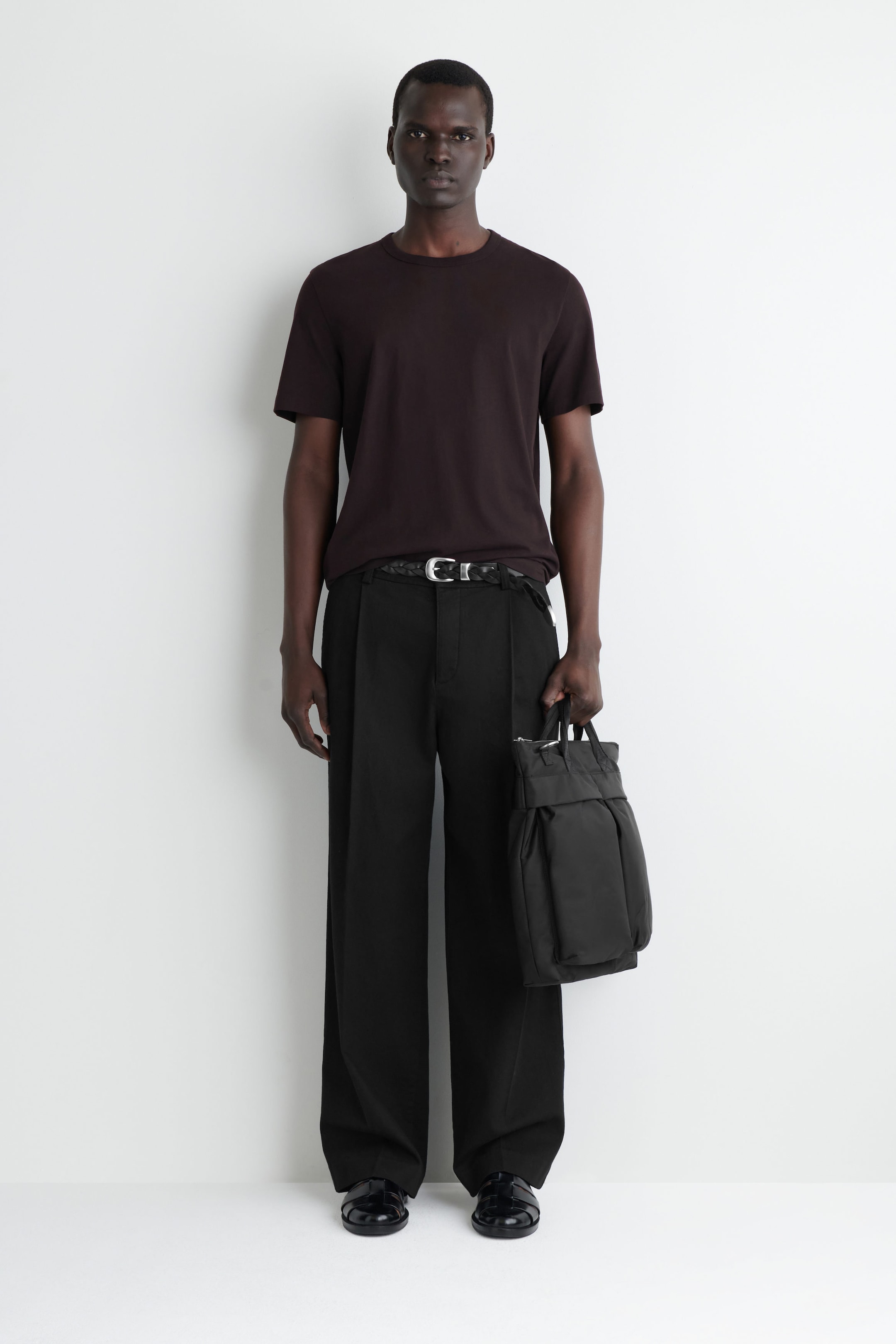 TRANSIT MESSENGER BAG - NYLON