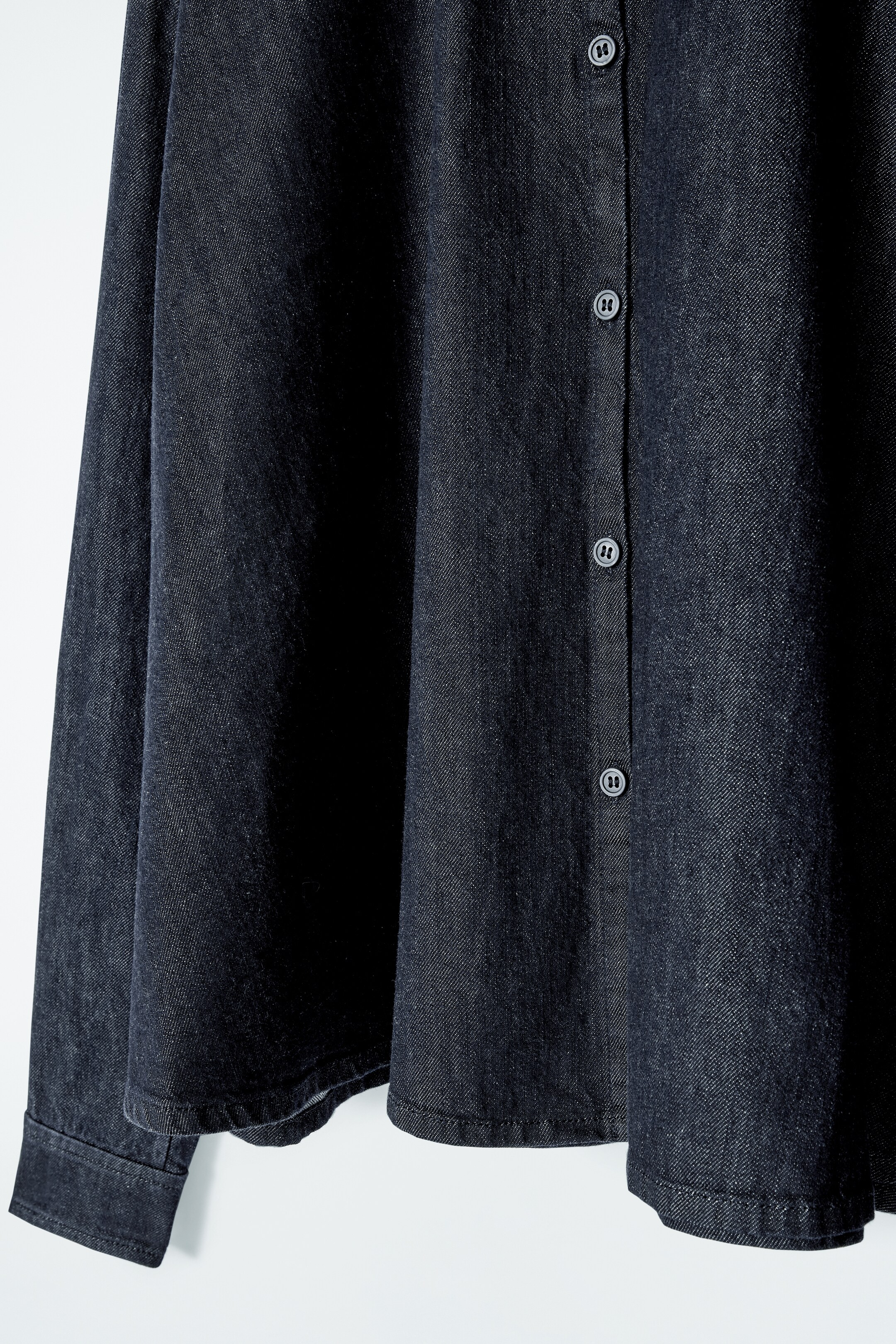 Visualizza immagine più grande: CAMICIA SVASATA IN DENIM DAL TAGLIO REGOLARE - INDACO - DONNA | H&M IT 7