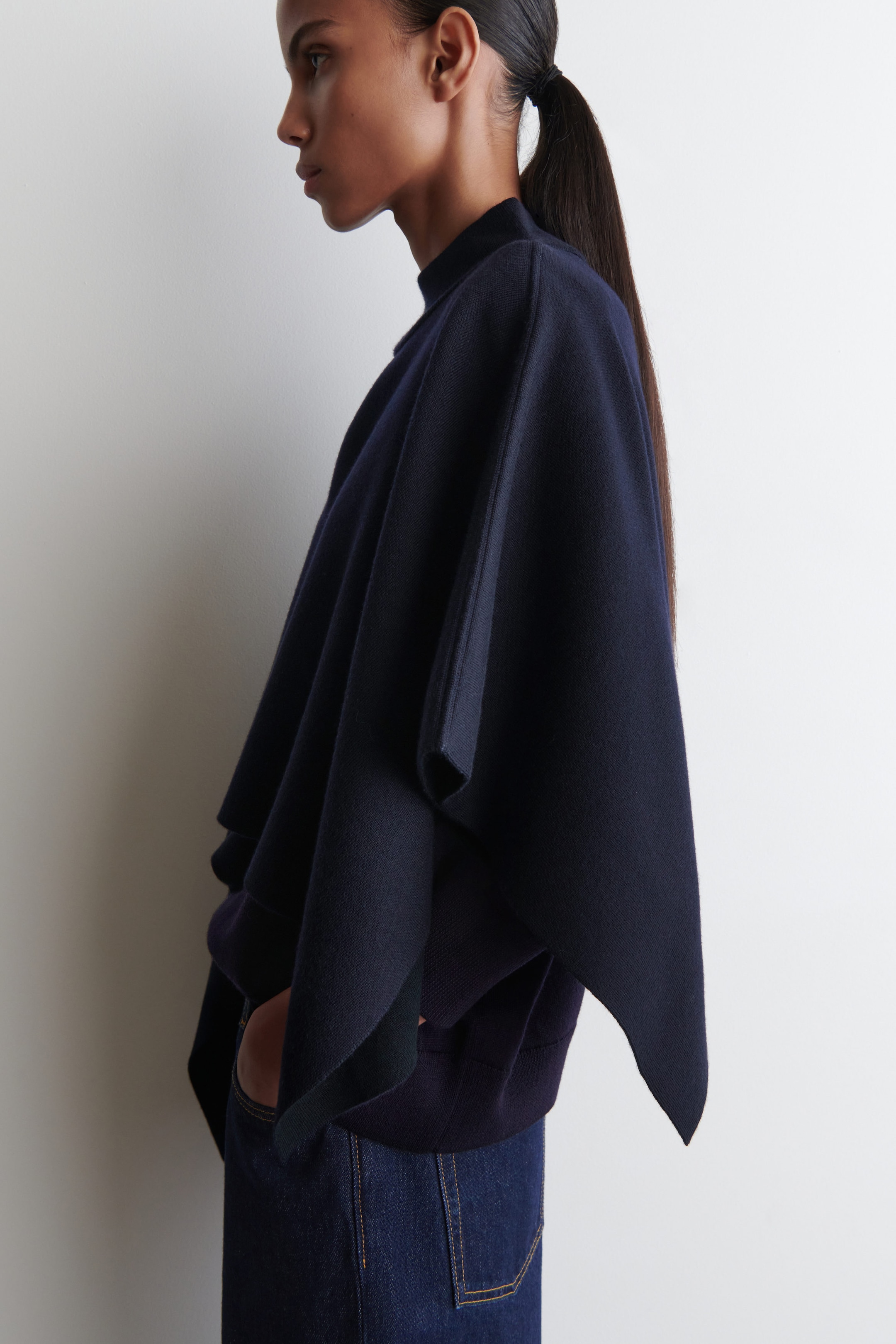 ASYMMETRIC DOUBLE-KNIT WOOL CAPE