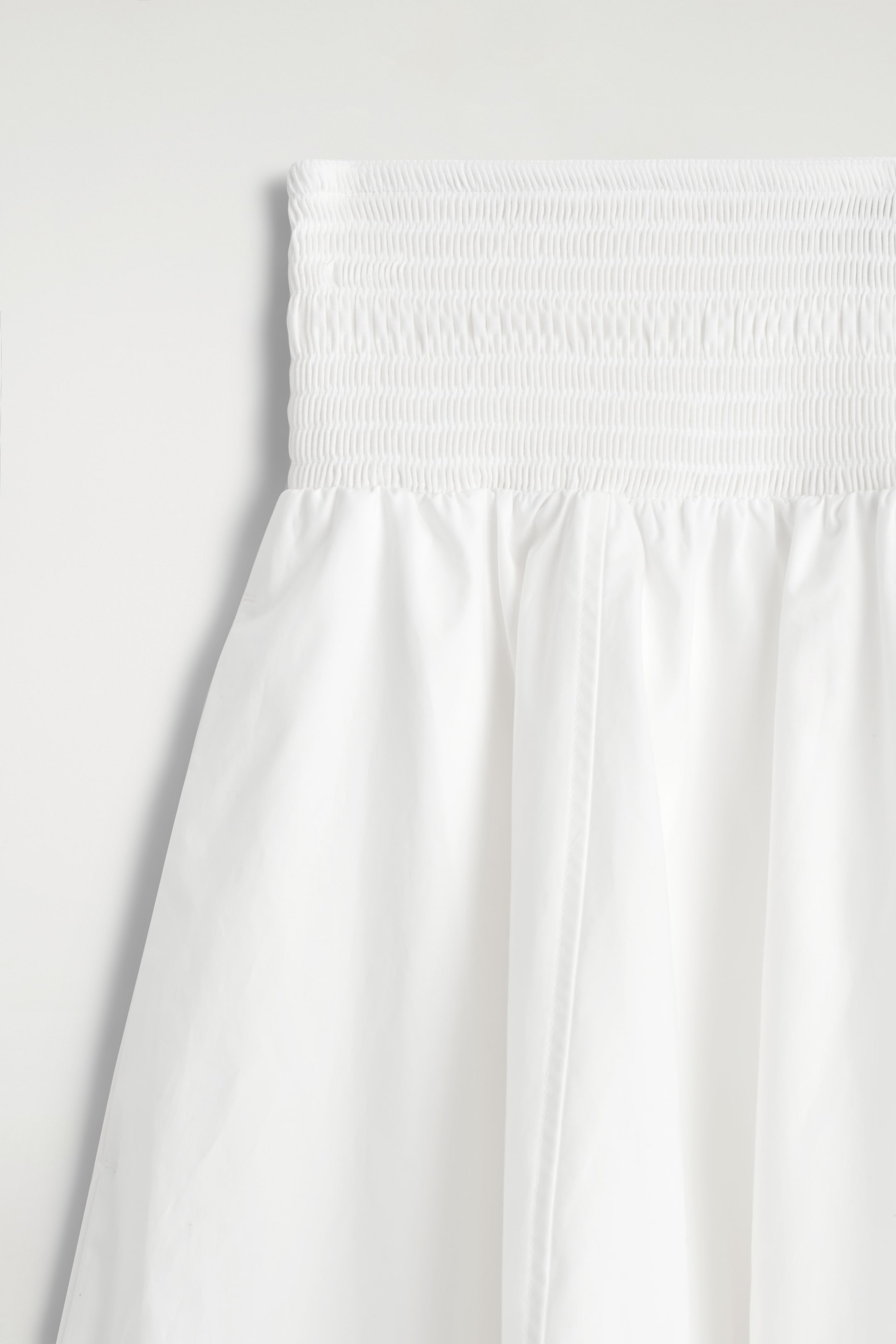 Agrandir l'image: JUPE MIDI À PANNEAUX SMOCKÉS - BLANC - FEMME | H&M FR 6