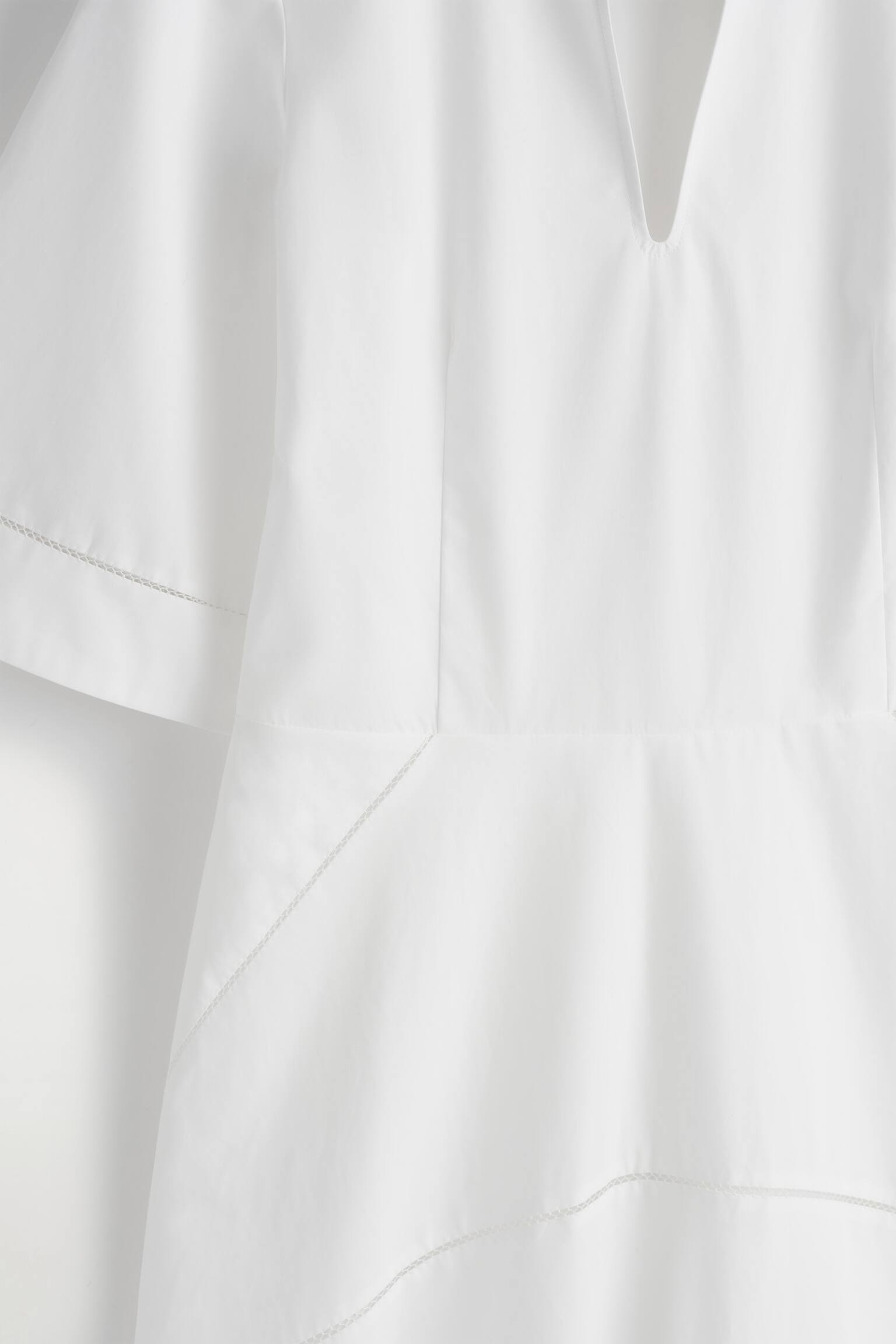 MIDIKLÄNNING I PIMABOMULL MED SKIR BRODYR - VIT - 3