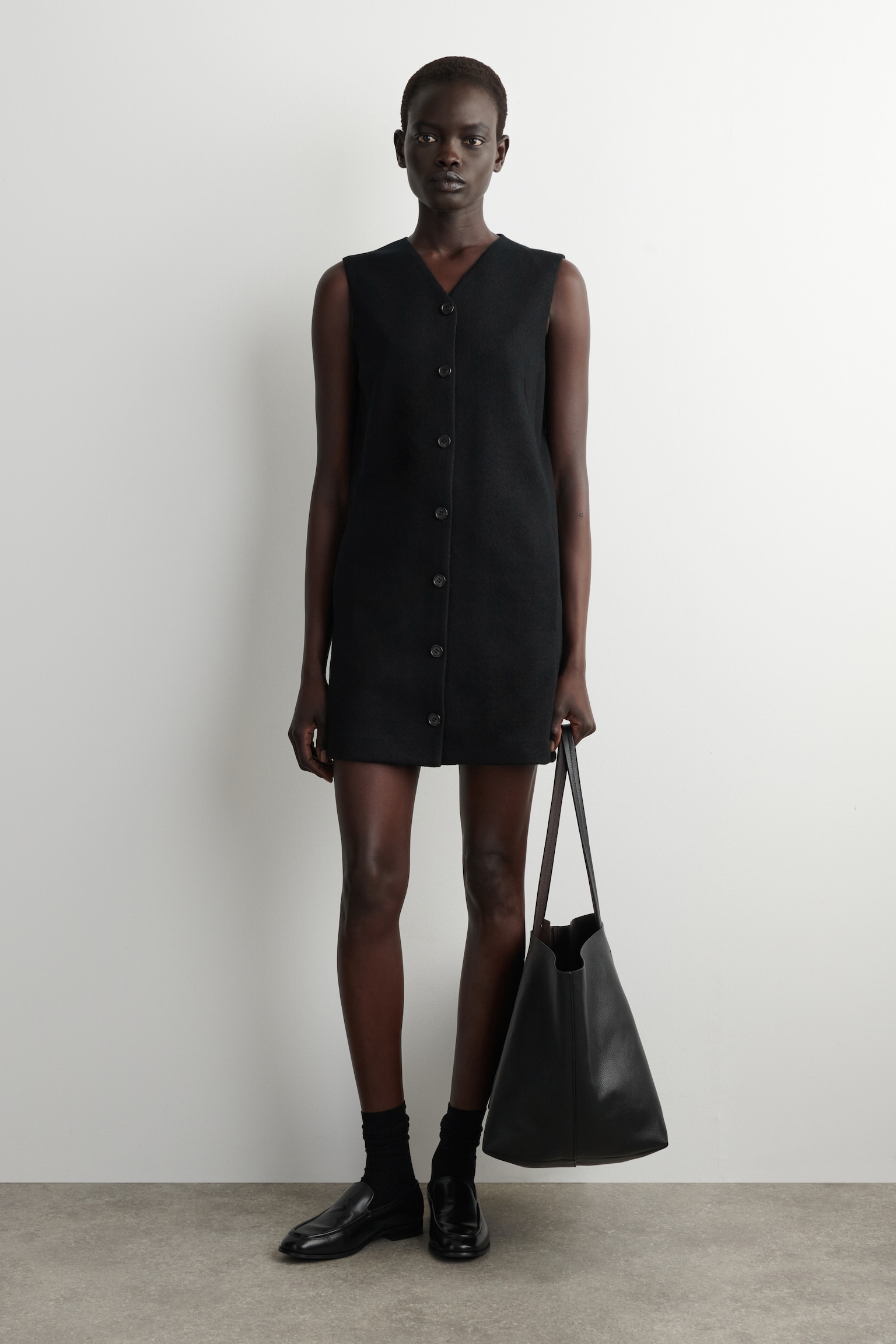 MERINO WOOL BUTTONED SHIFT MINI DRESS - BLACK/BÉŽOVÝ MELÍR - 1