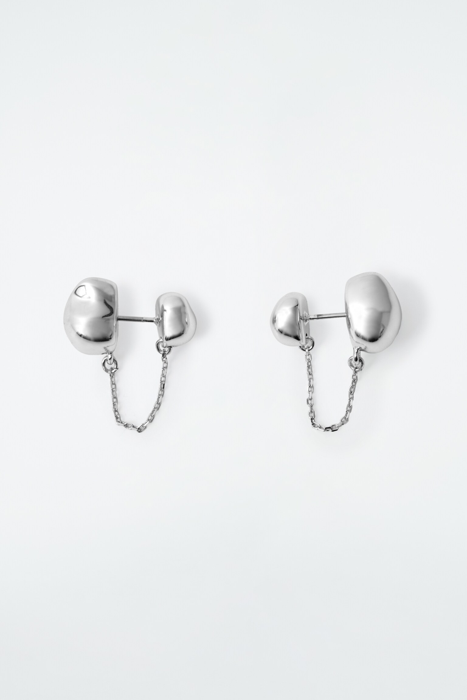 PENDIENTES REDONDEADOS CON CADENA - PLATEADO - 2