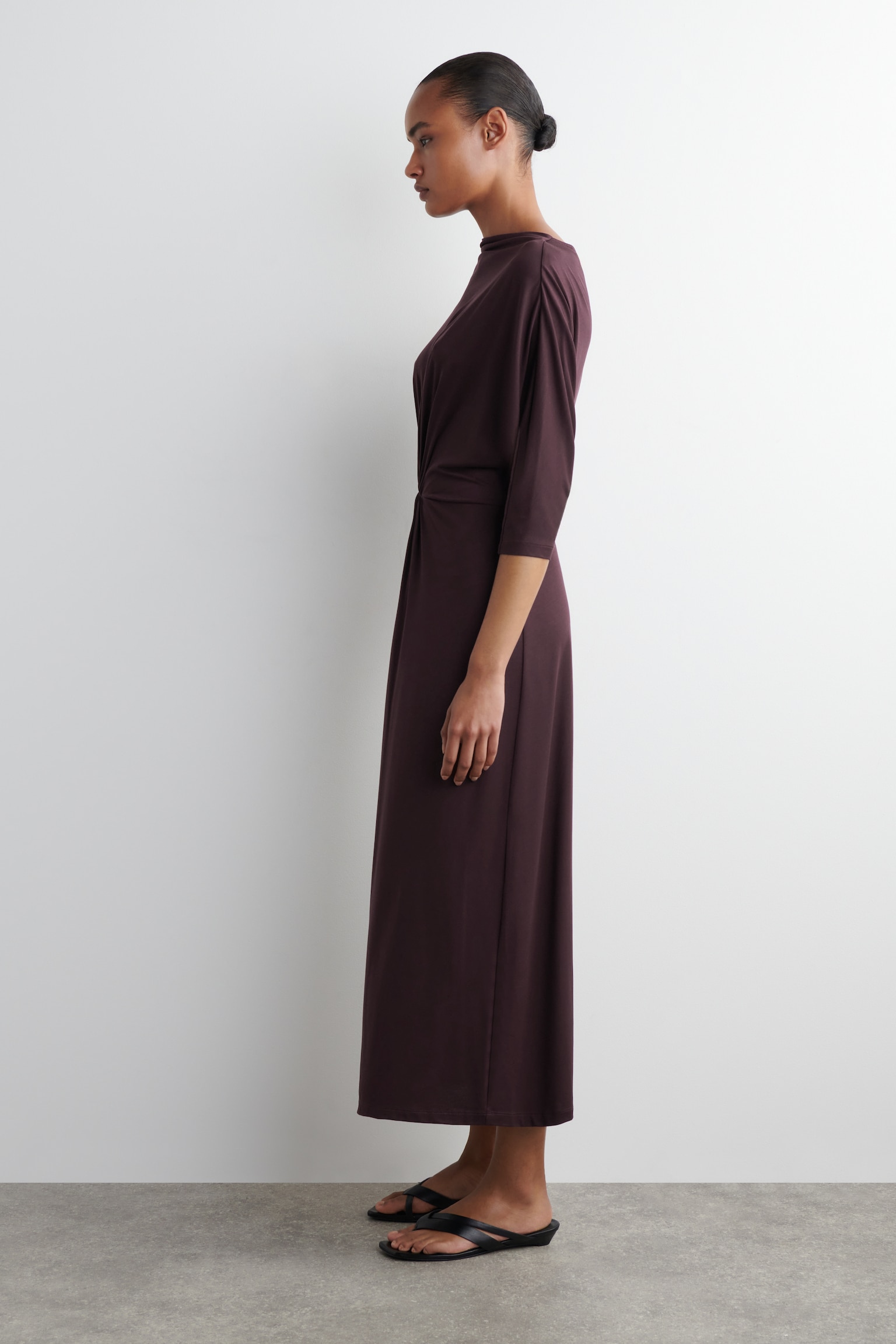 ROBE MIDI DRAPÉE À TAILLE FRONCÉE - BORDEAUX - 4