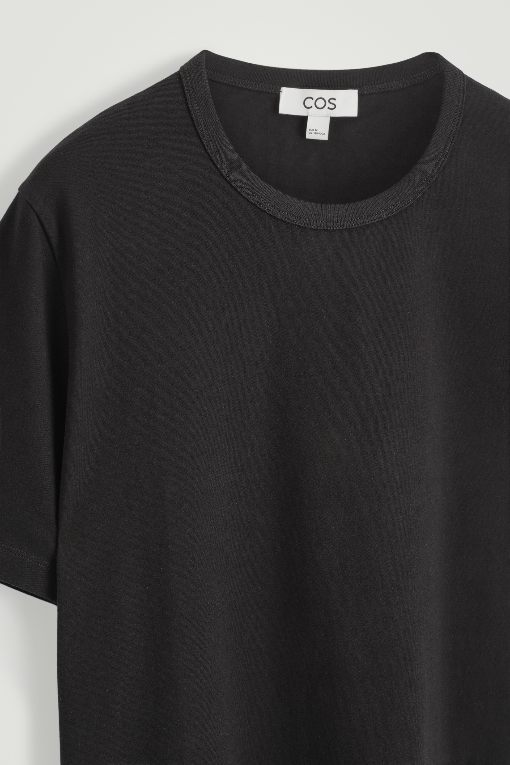 Visualizza immagine più grande: T-SHIRT IN COTONE SPAZZOLATO - NERO - UOMO | H&M IT 6