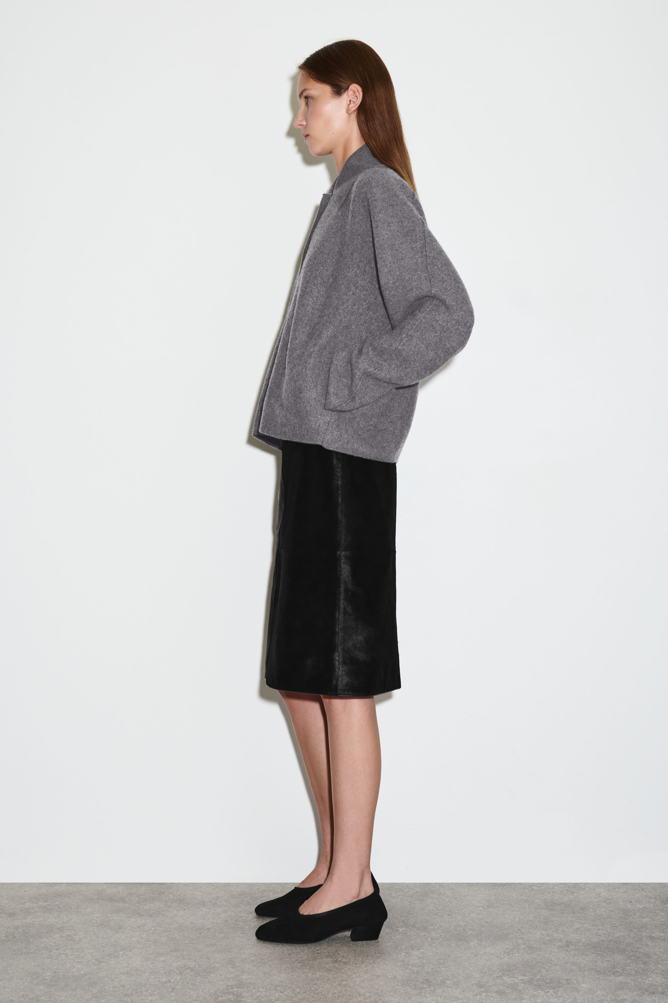 あんずWOOLSILKHERRIGBONE SHORTCOAT Wool broadcloth coat, black | MAX&Co.