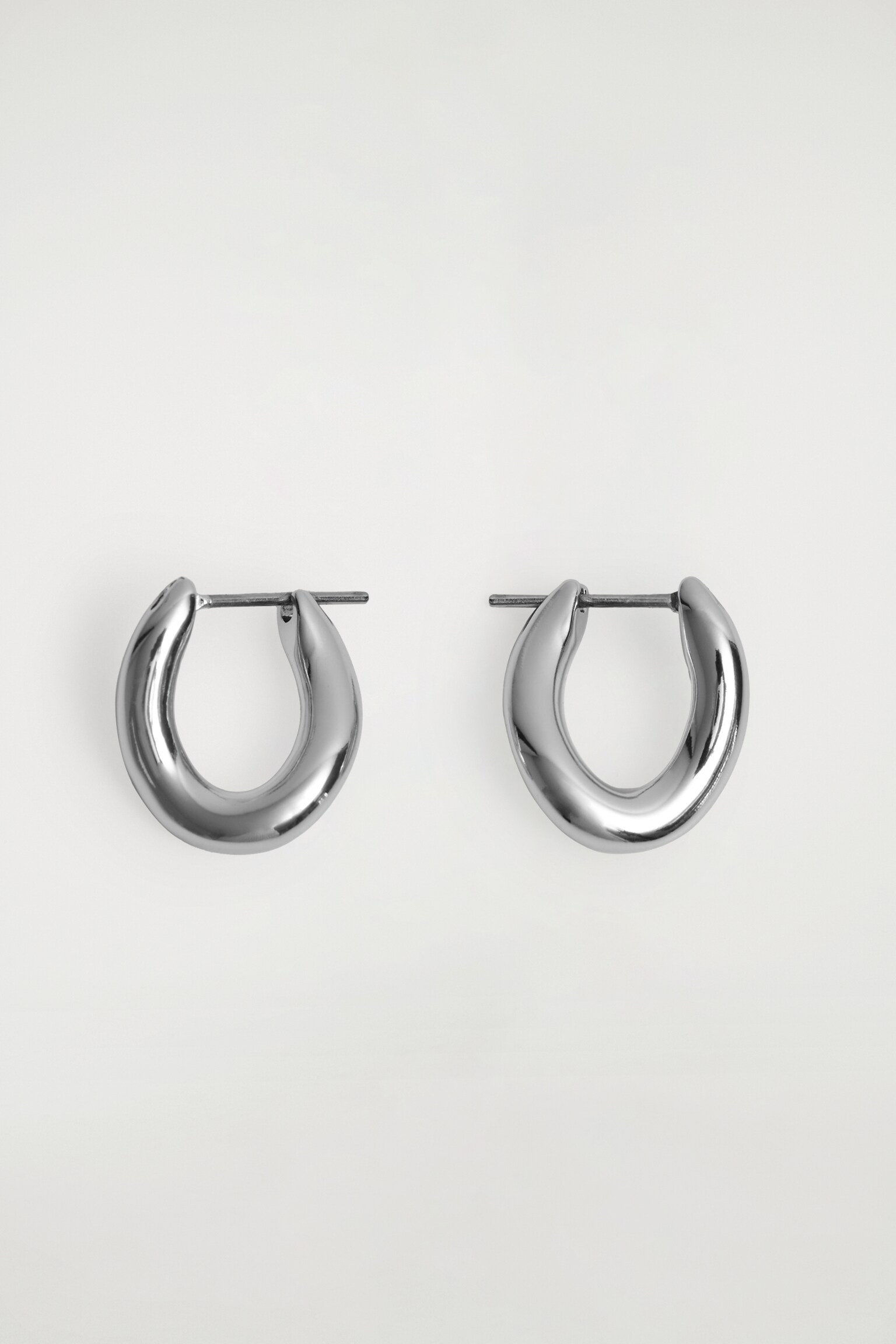 TWISTED HOOP EARRINGS - SILVER - 2