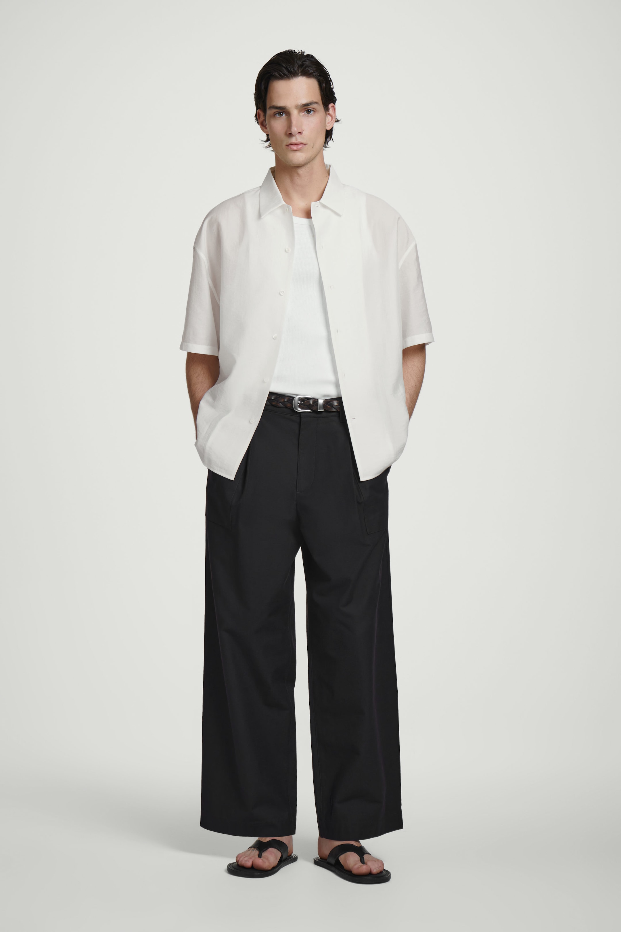 RELAXED SHORT-SLEEVED PRINTED RESORT SHIRT