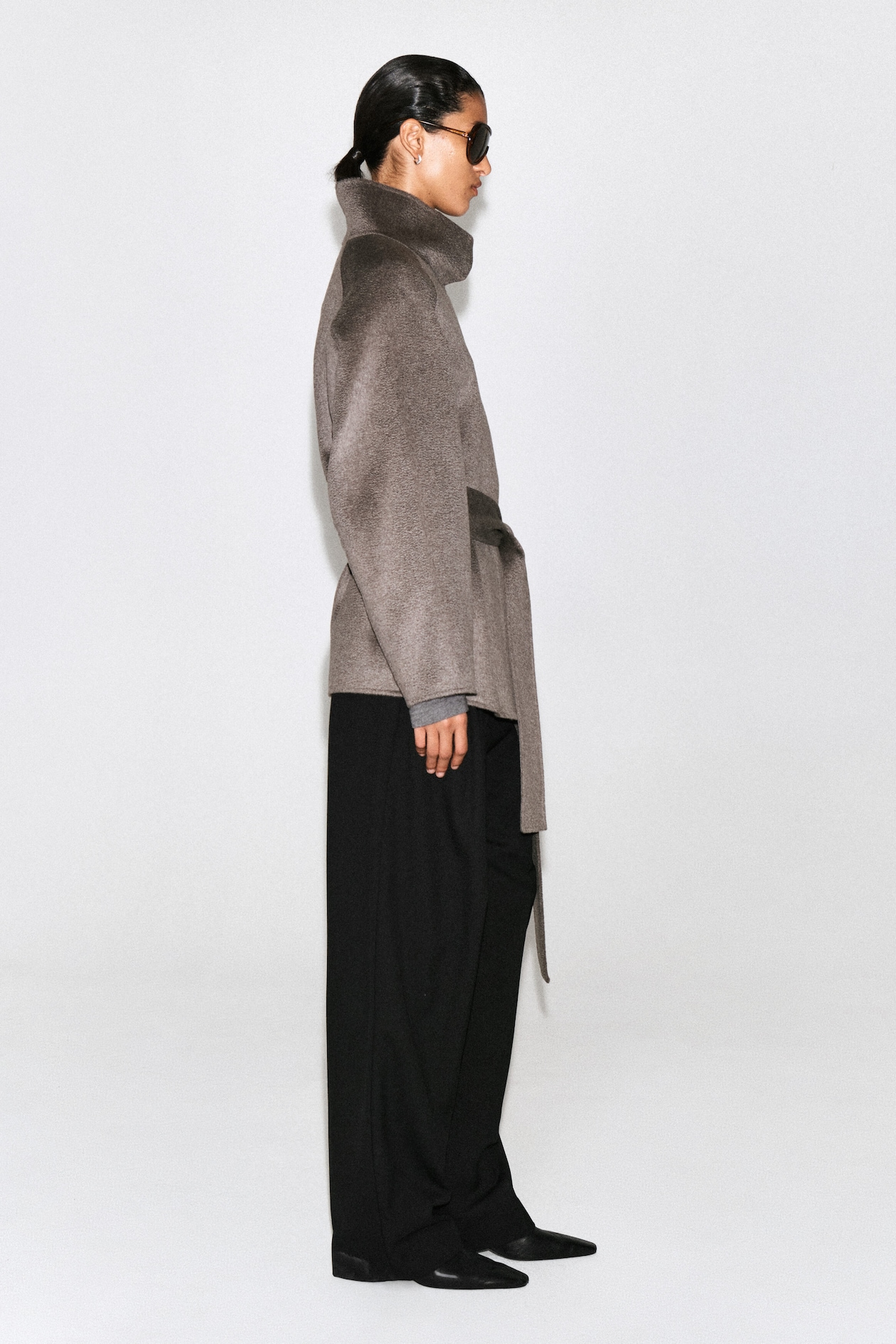 BELTED DOUBLE-FACED CASHMERE JACKET — STONE