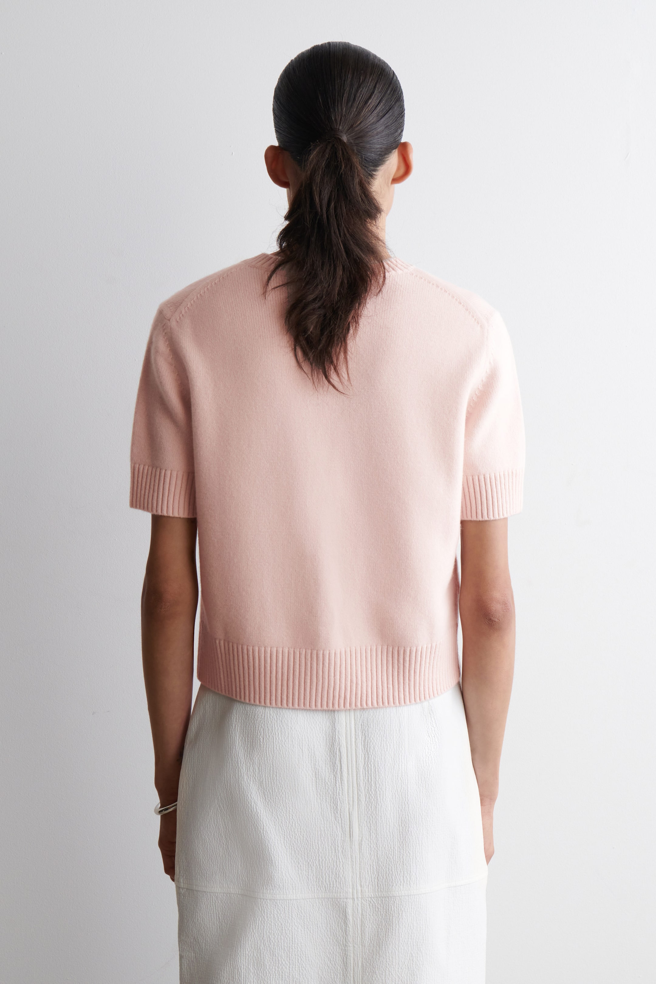 MERINO WOOL SHORT-SLEVELED CARDIGAN