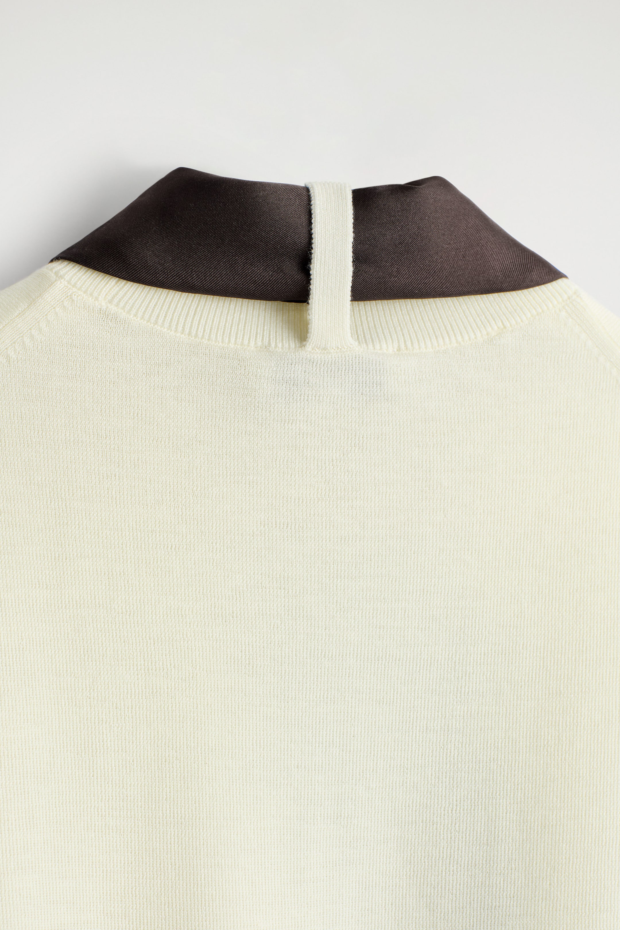 StillMedia/DescriptiveDetail