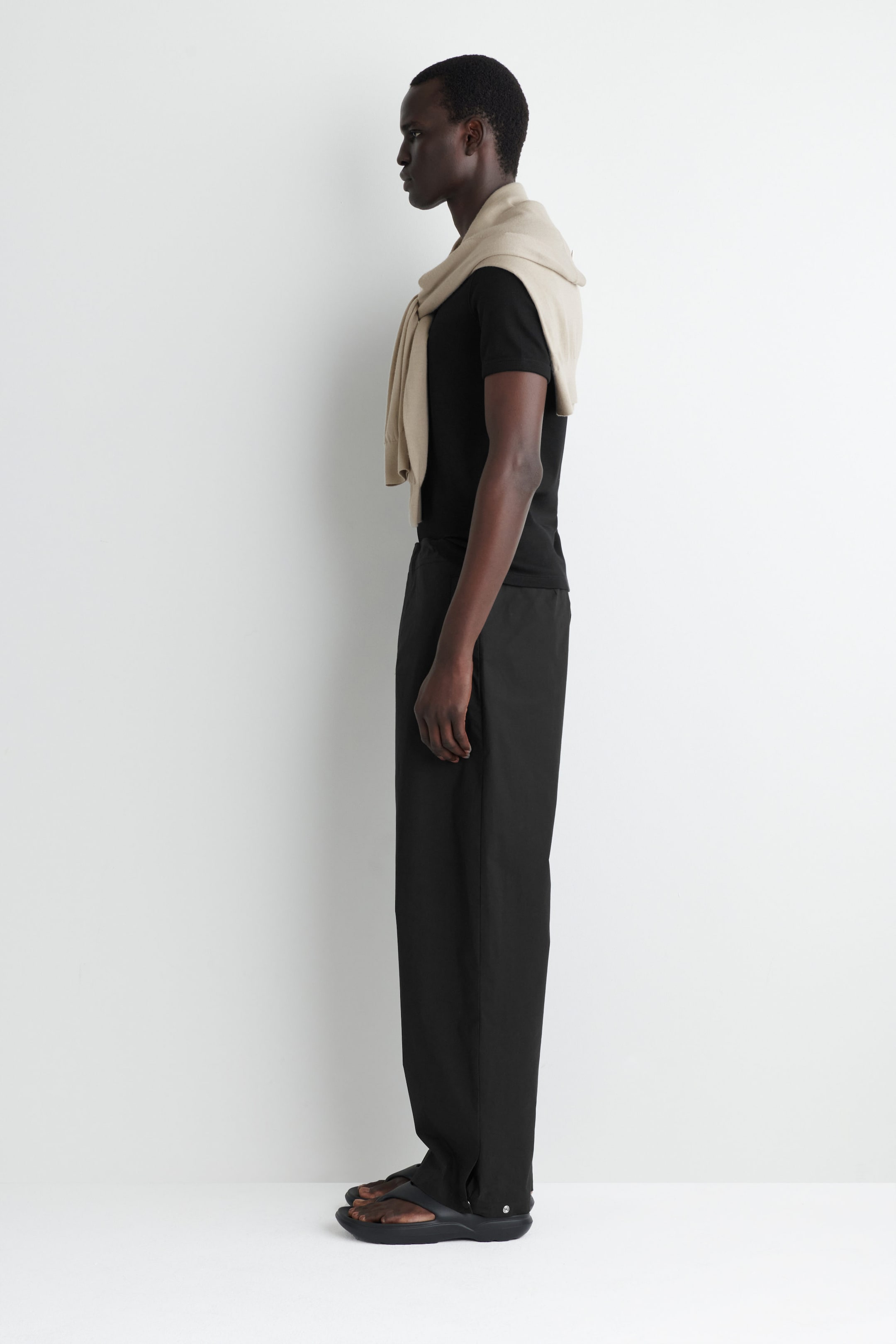 COTTON BARREL-LEG PANTS