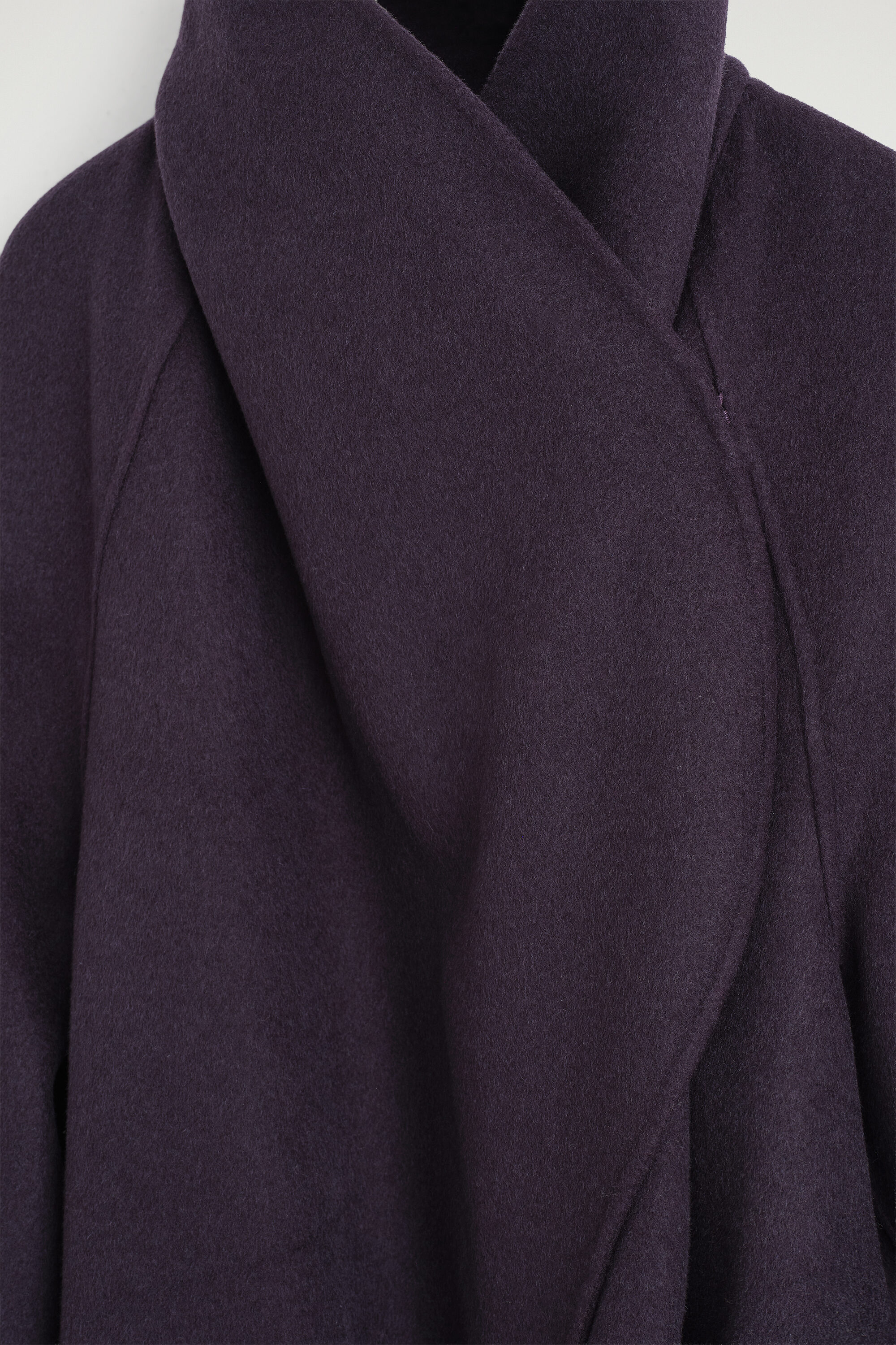 DOUBLE-FACED WOOL SHAWL-COLLAR COAT - EGGPLANT | COS US