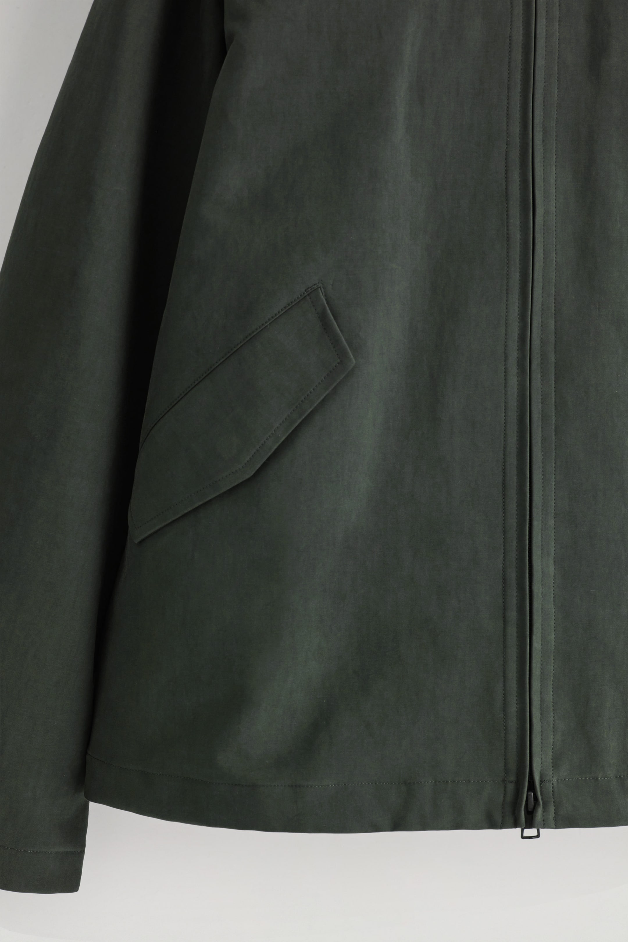 StillMedia/DescriptiveDetail